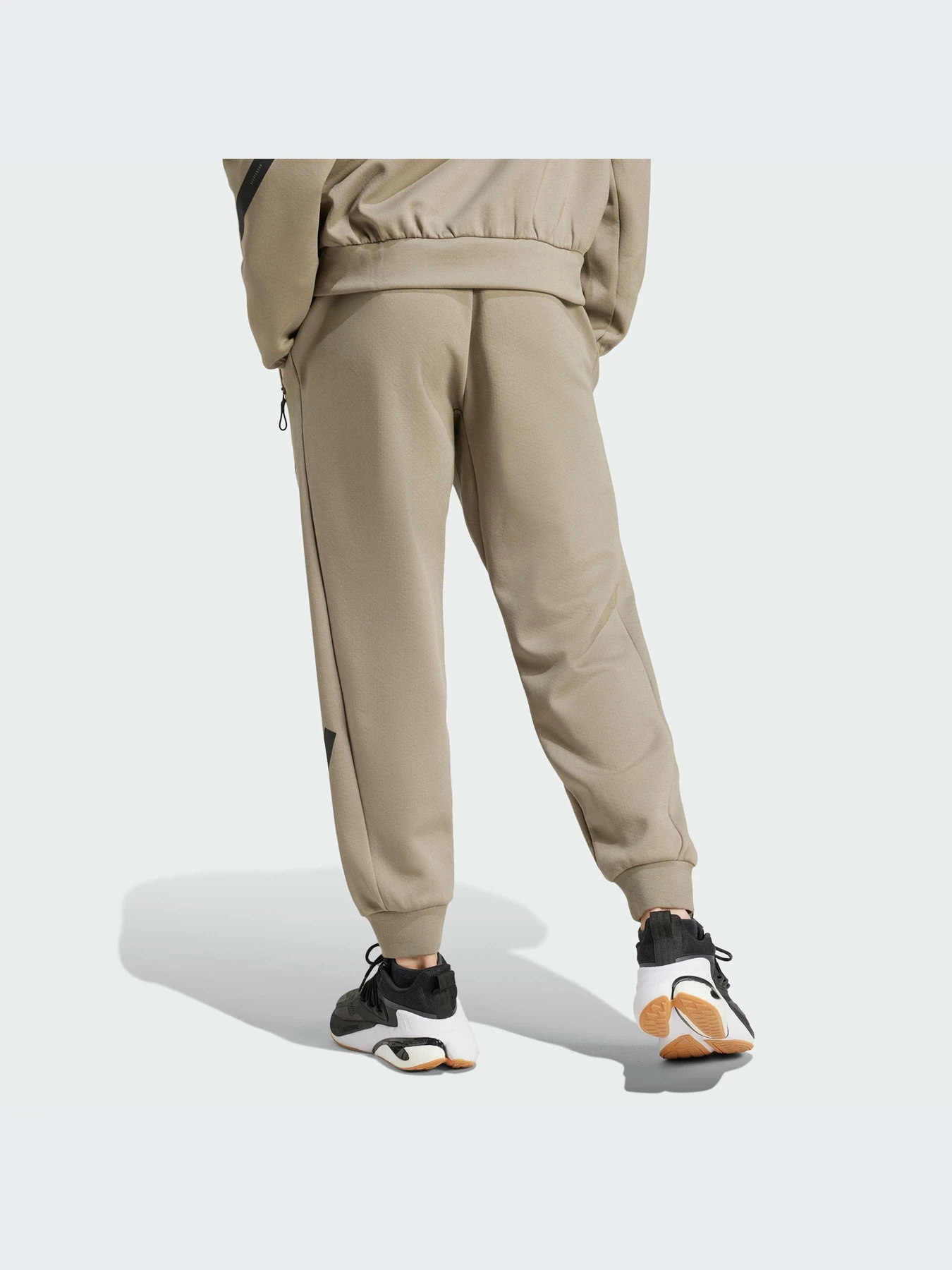 Штани Adidas ZNE модель JE3072 Фото