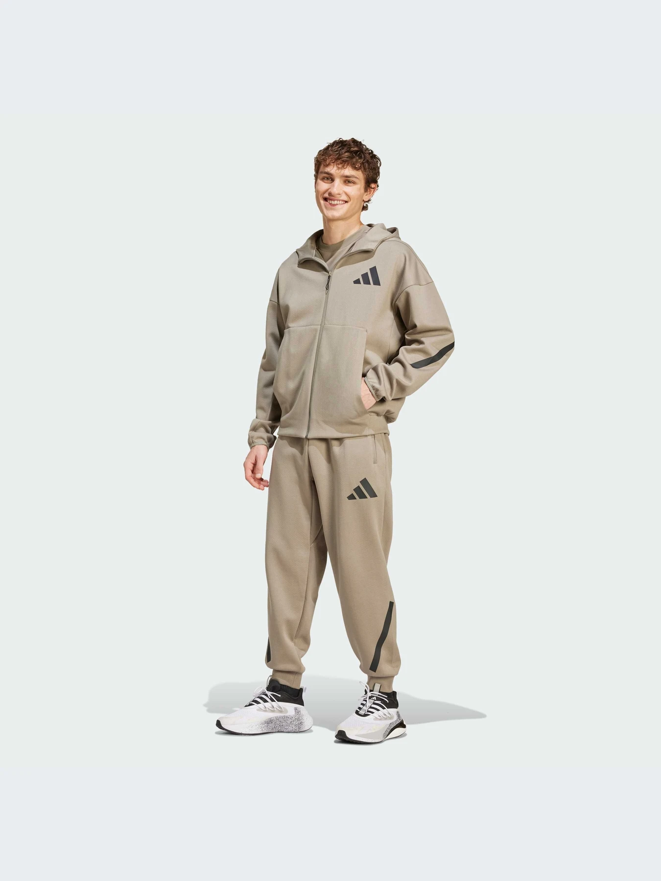Худі та світшоти Adidas ZNE модель JD9600 Фото