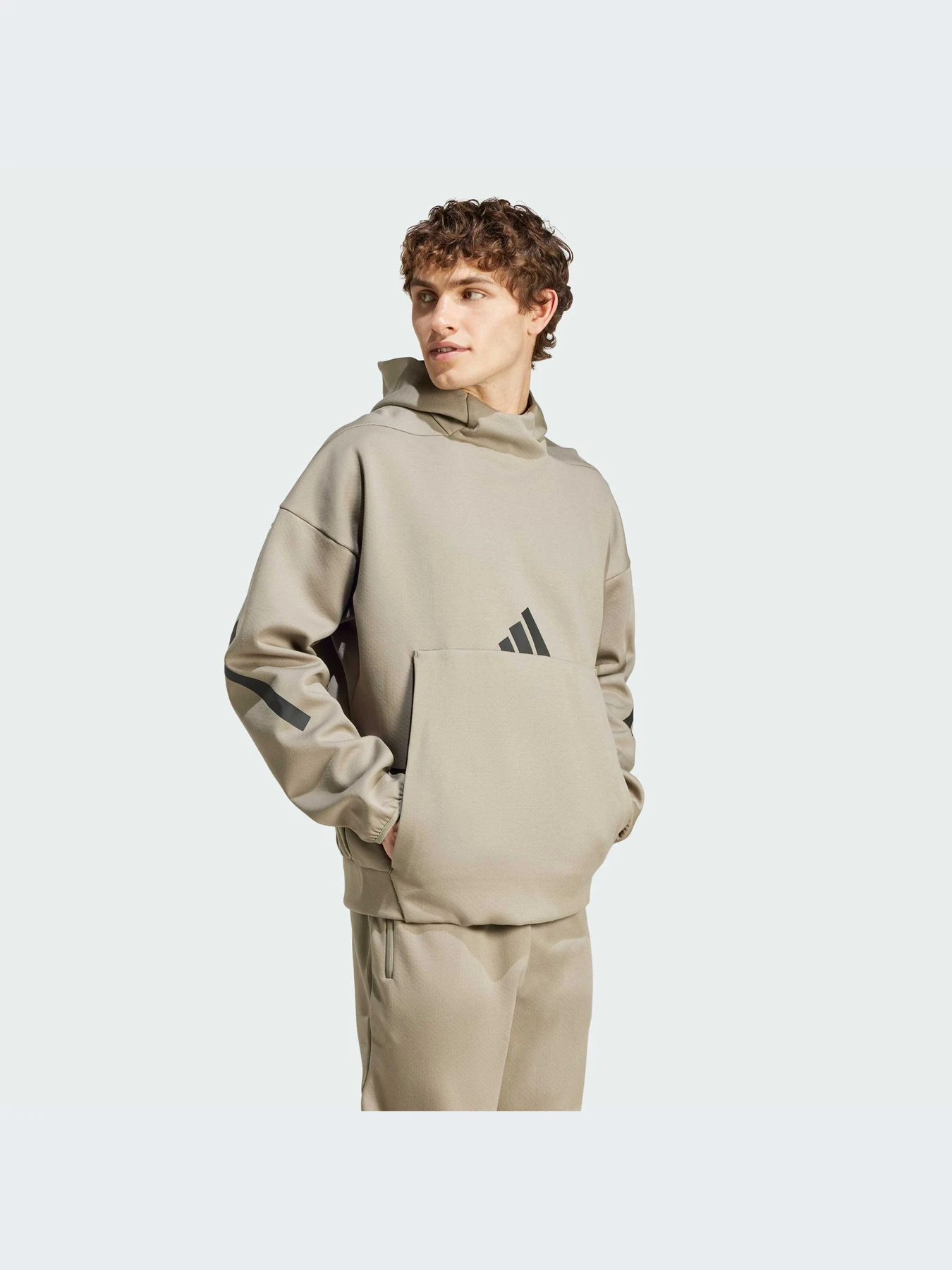 Худі та світшоти Adidas ZNE модель JE3071 Худі та світшоти Adidas ZNE модель JE3071 Фото