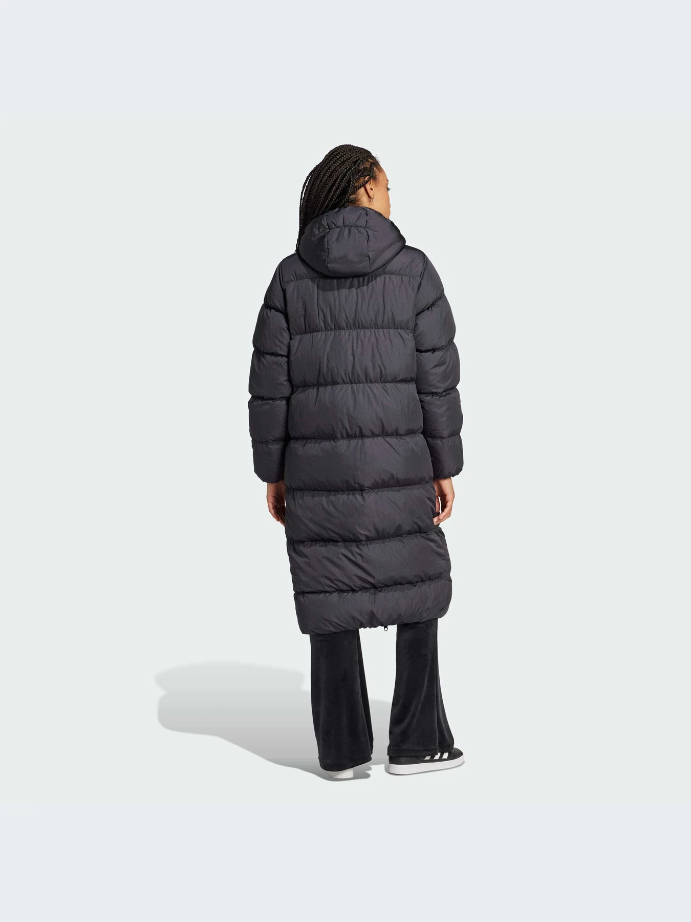 Куртки та дублянки Adidas модель IW8371 Куртки та дублянки Adidas модель IW8371 Фото