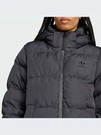 Куртки та дублянки Adidas модель IW8371 Фото