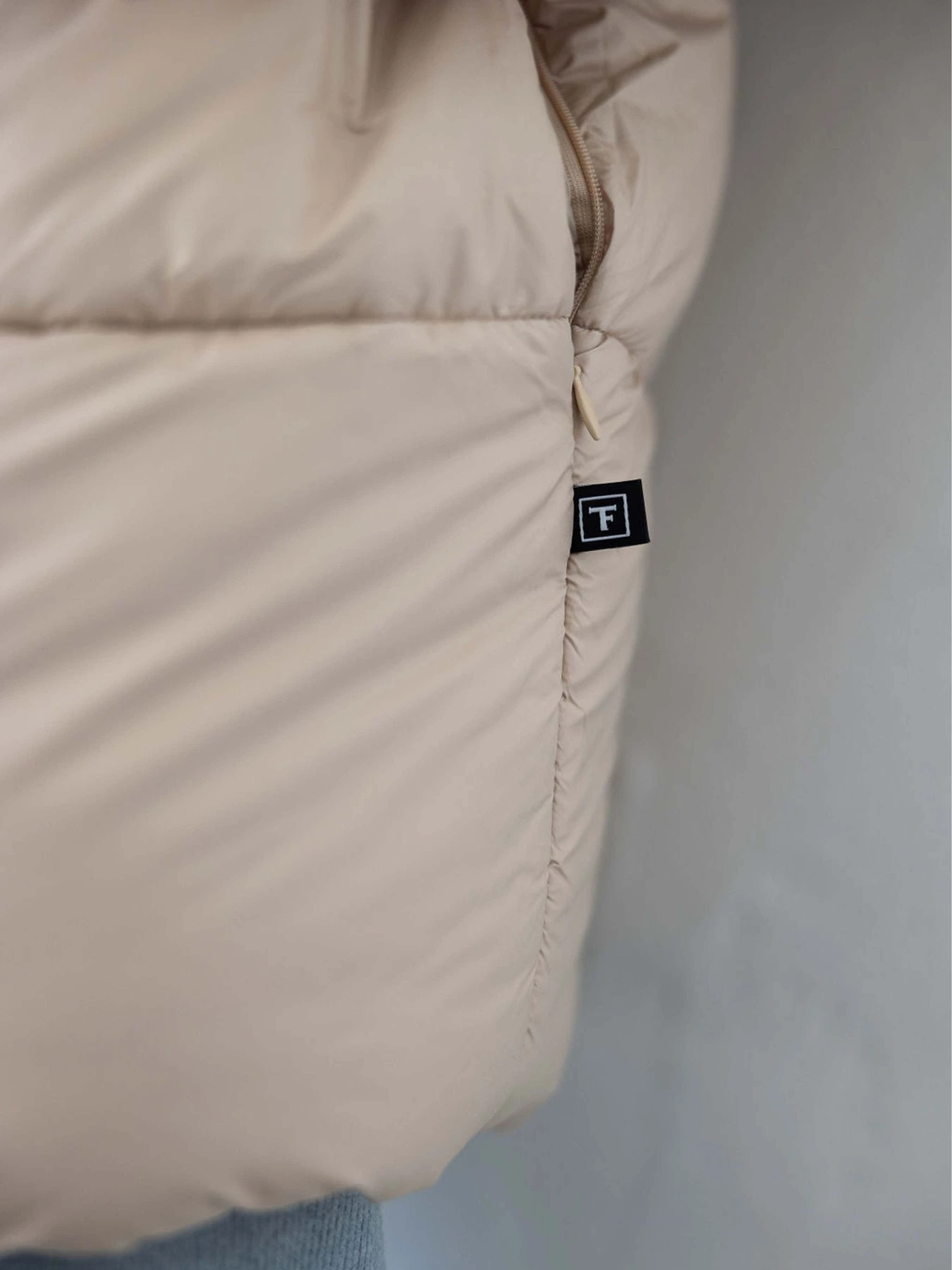 Куртки и дубленки FloveTouch модель 4043С_Kulisa_beige Куртки и дубленки FloveTouch модель 4043С_Kulisa_beige Фото