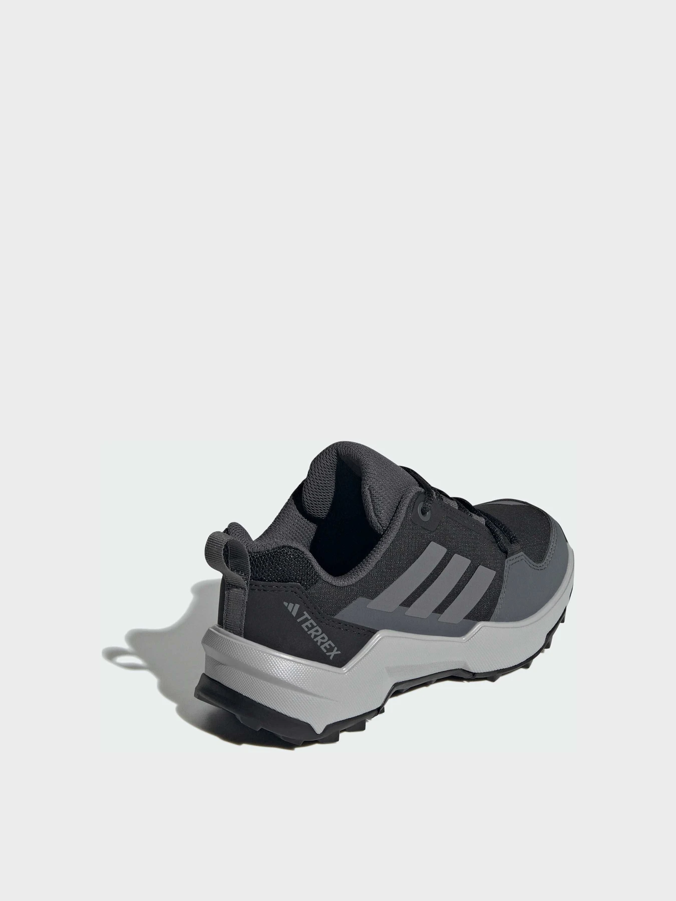 Кроссовки Adidas Terrex модель IF6525 Кроссовки Adidas Terrex модель IF6525 Фото