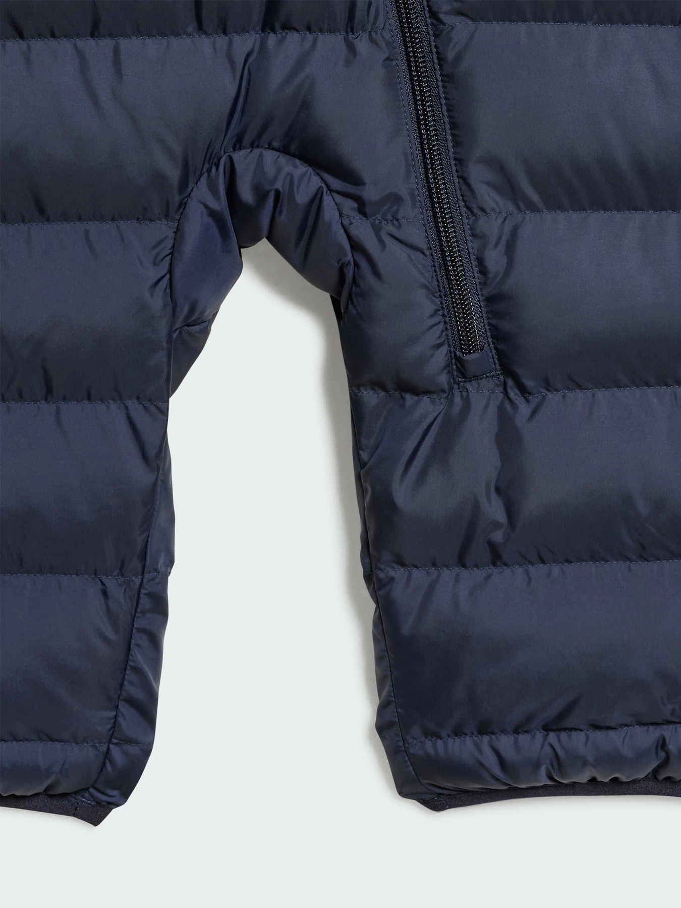 Комбінезони Adidas модель IV9513 Комбінезони Adidas модель IV9513 Фото