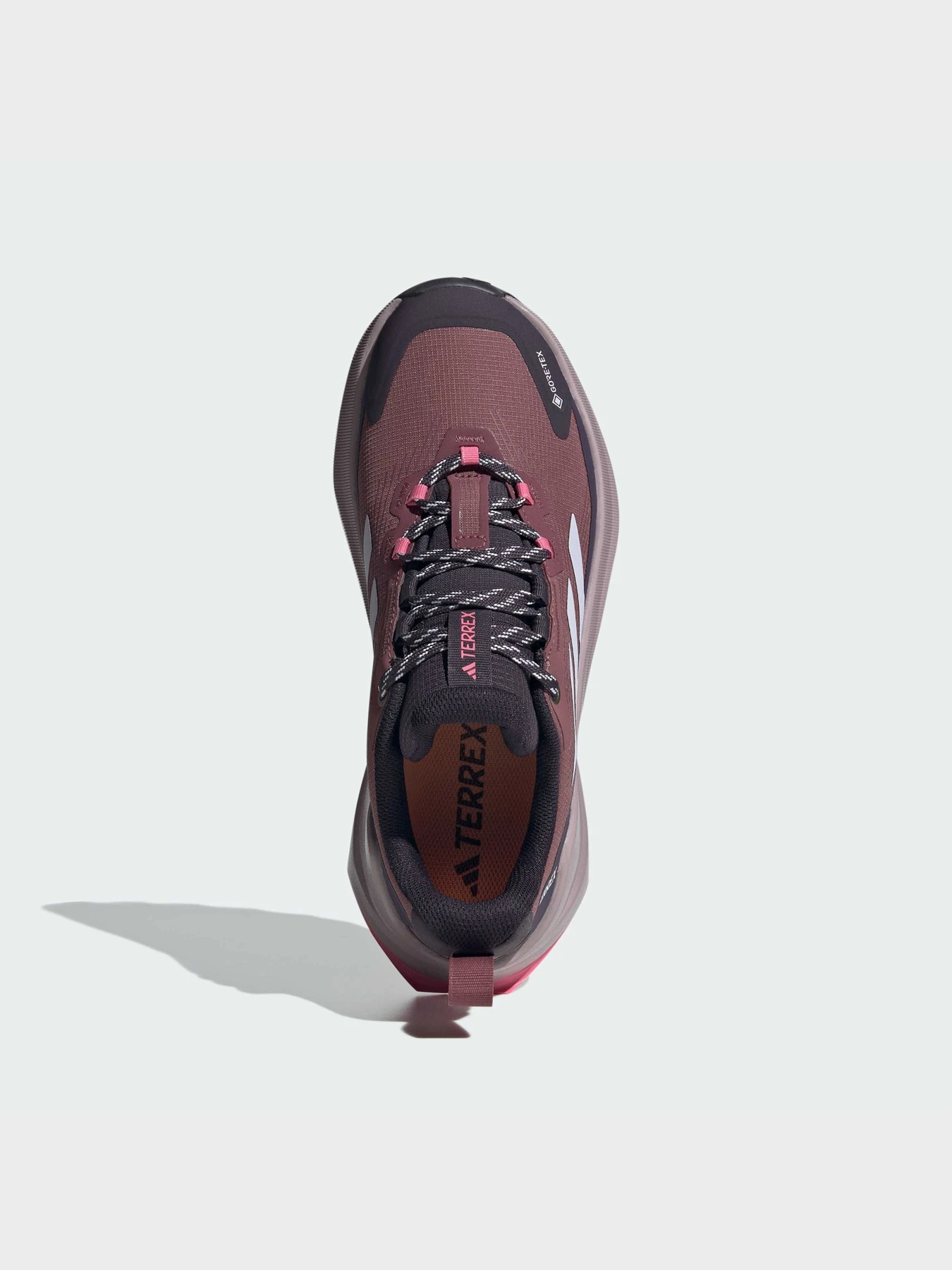 Кроссовки Adidas модель IG1767 Кроссовки Adidas модель IG1767 Фото