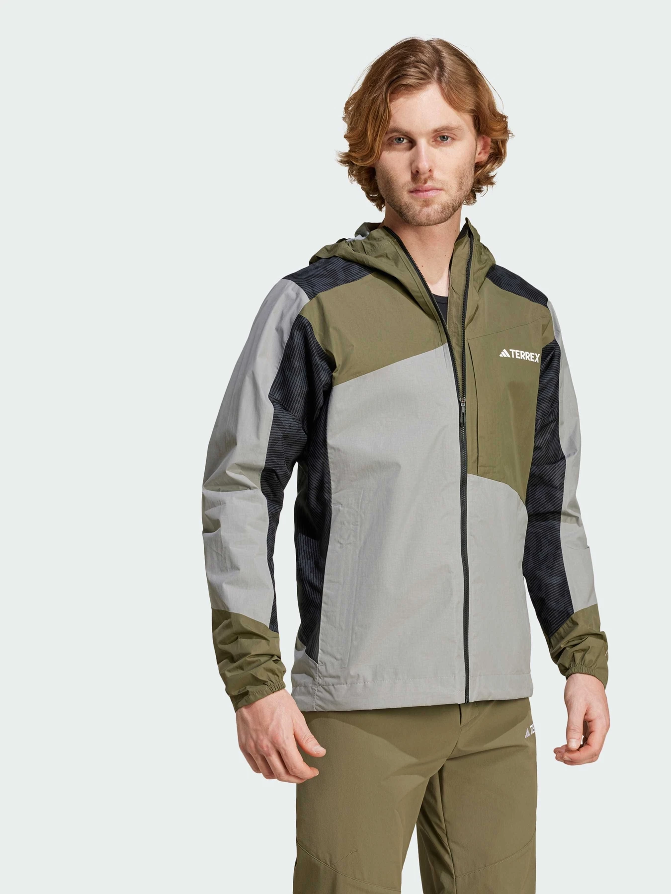 Куртки и дубленки Adidas модель IW8876 Фото