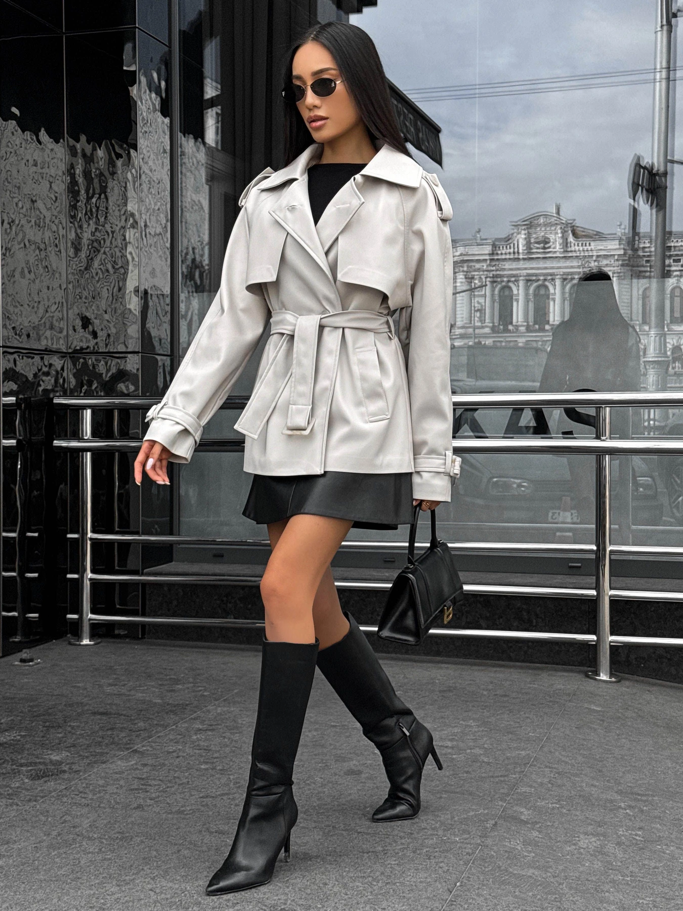 Пальто и плащи Jadone Fashion модель Tally_bilosir Фото