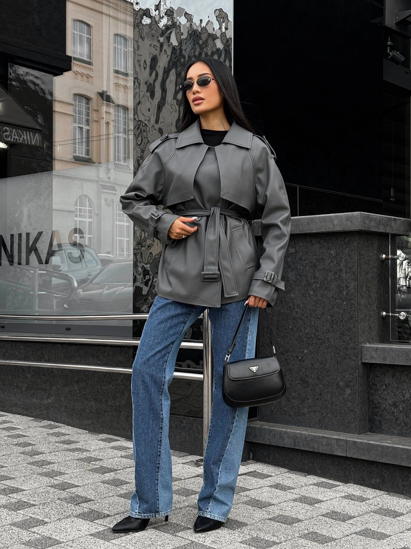 Пальто и плащи Jadone Fashion модель Tally_sir Пальто и плащи Jadone Fashion модель Tally_sir Фото