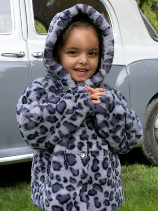 Куртки и дубленки Rachel Riley Leopard Faux Fur модель GCT117NAABM Фото