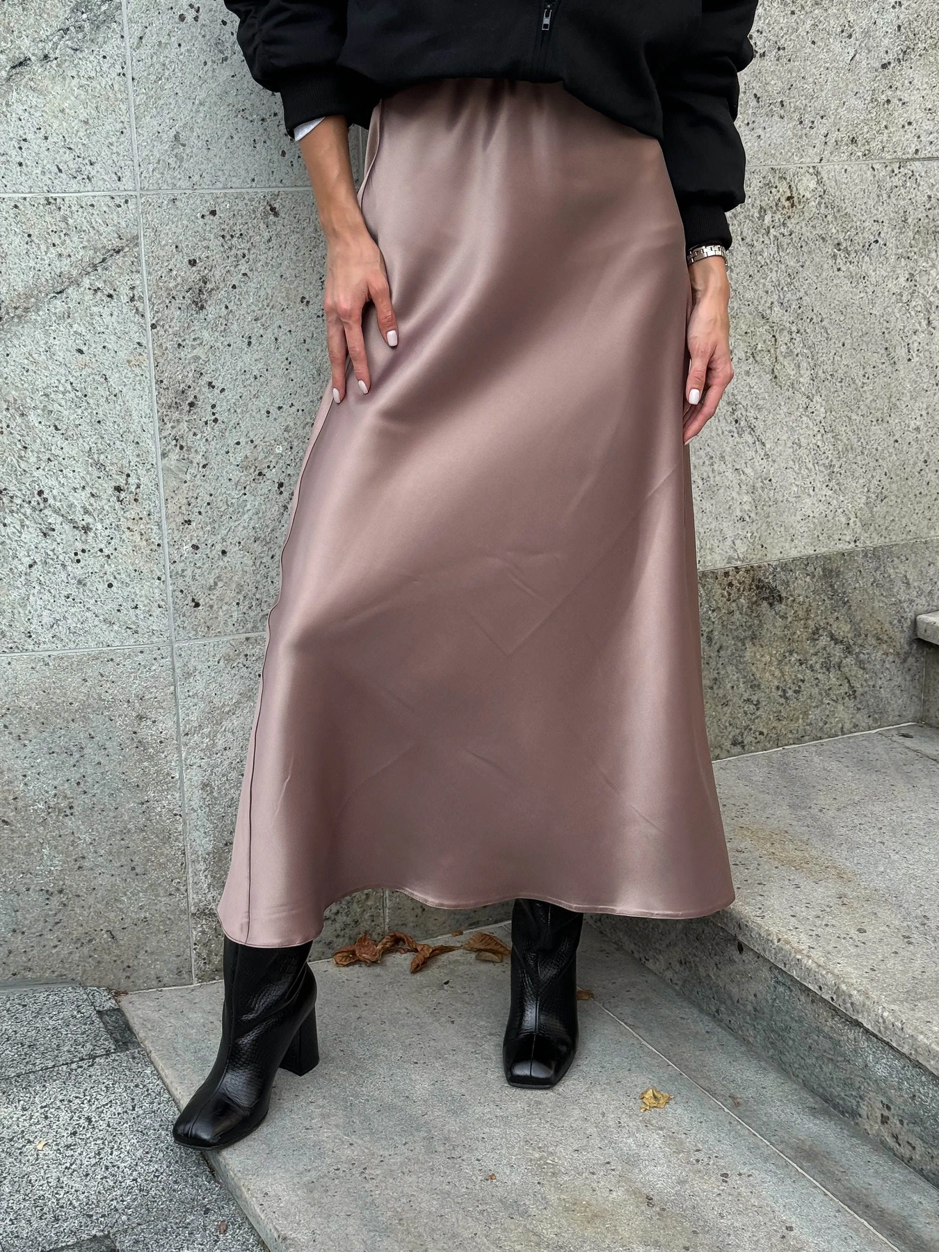 Юбки Jadone Fashion модель Deizi_mokko Фото