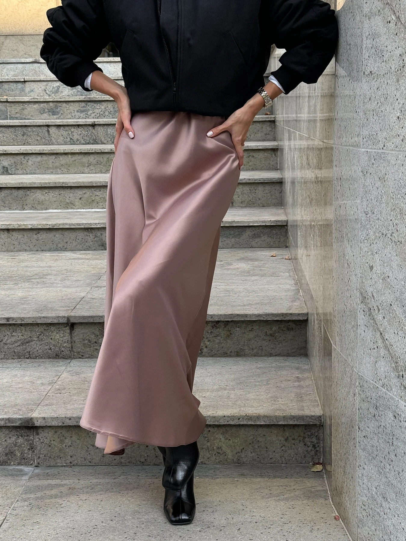 Юбки Jadone Fashion модель Deizi_mokko Фото