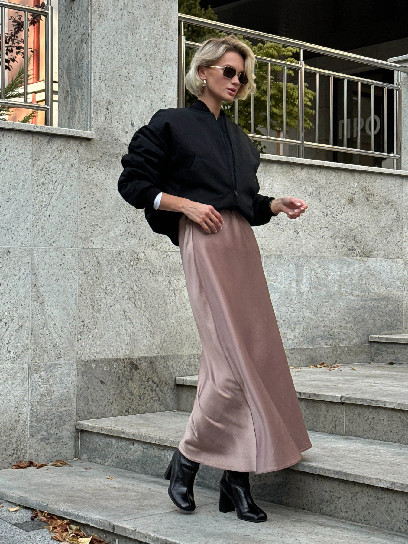 Юбки Jadone Fashion модель Deizi_mokko Фото