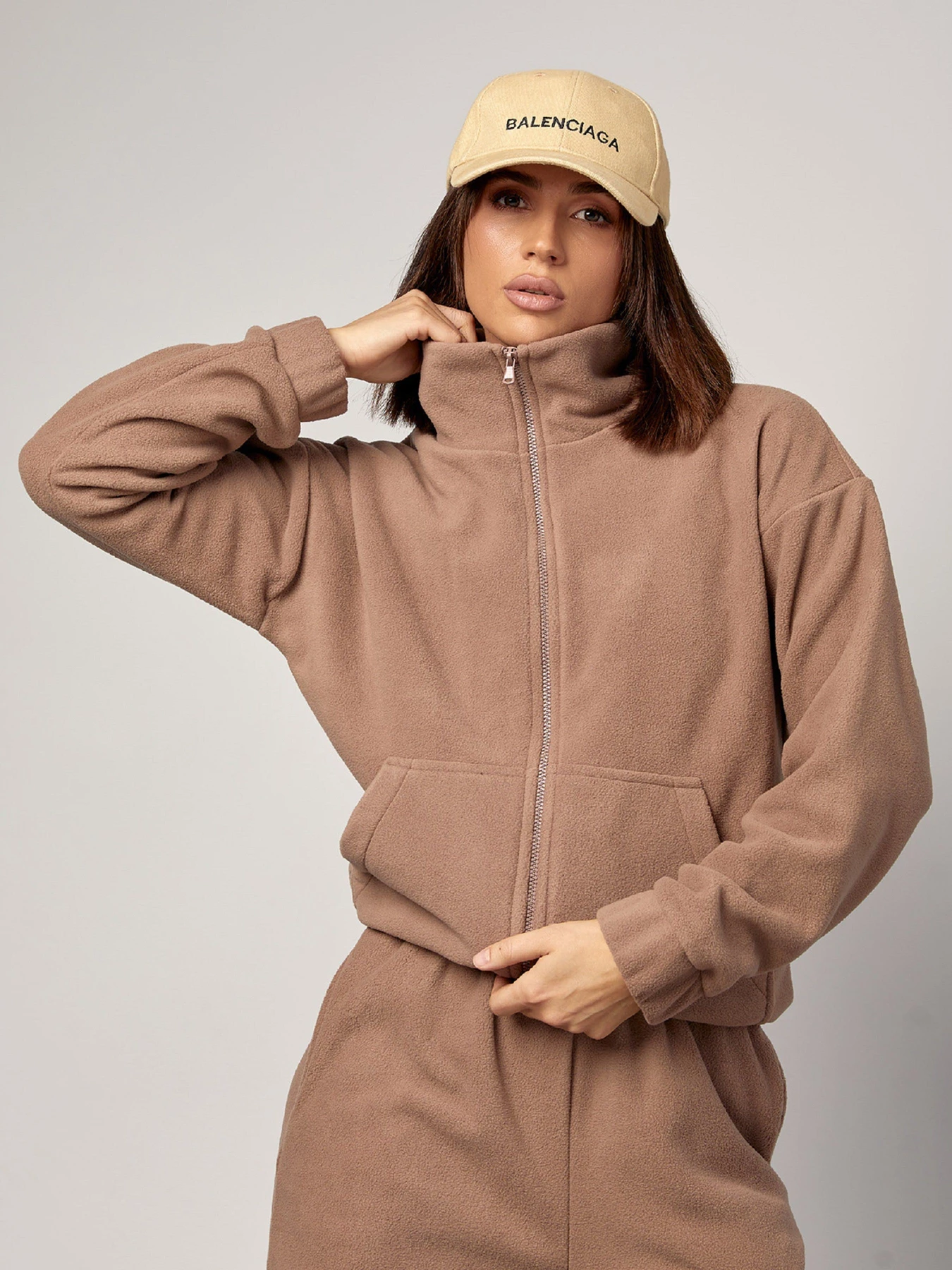 Костюми ISSA Plus модель 14873_коричневый Фото