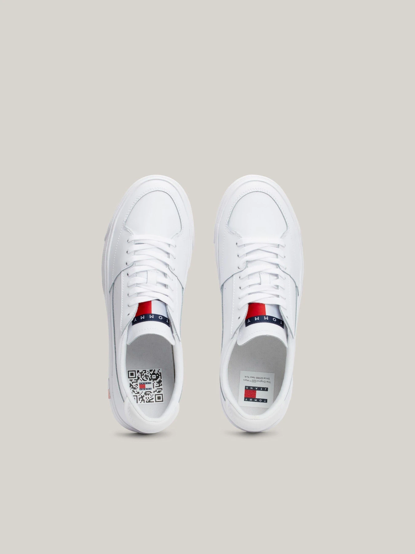 Кеди Tommy Jeans модель EM0EM01398.YBS Фото