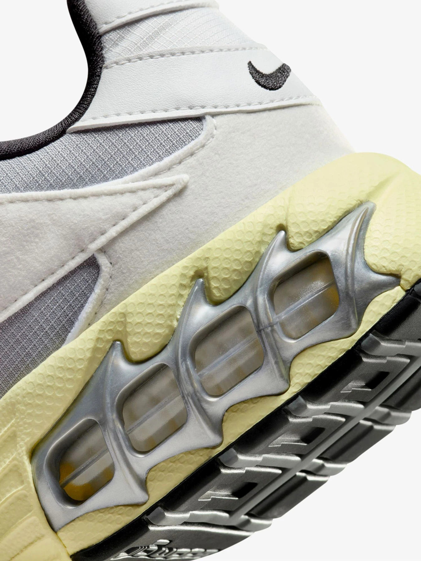 Кросівки NIKE модель DV1129.003 Фото
