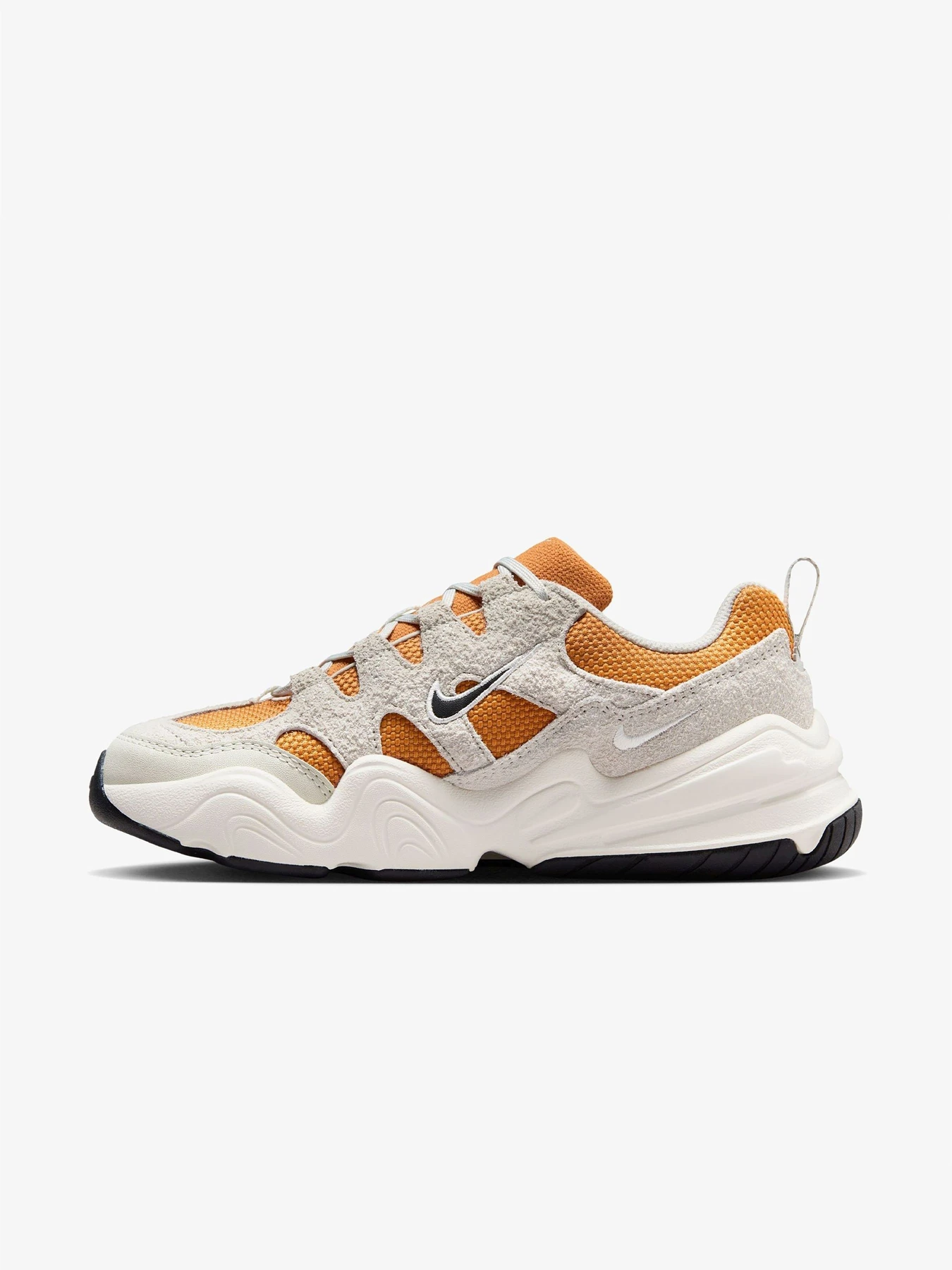 Кросівки NIKE Tech Hera модель DR9761.800 Фото
