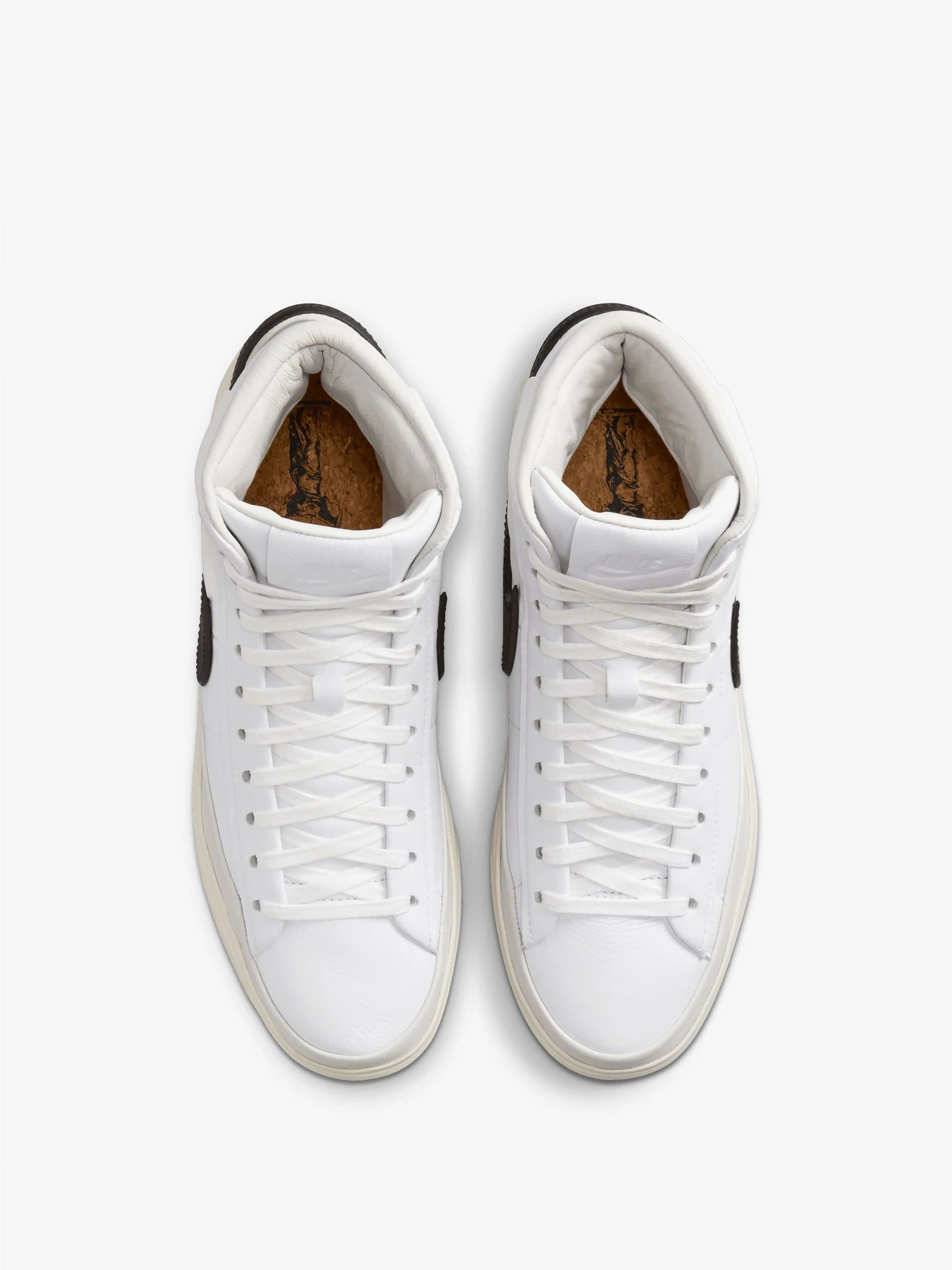 Кеды NIKE модель DX5800.100 Кеды NIKE модель DX5800.100 Фото