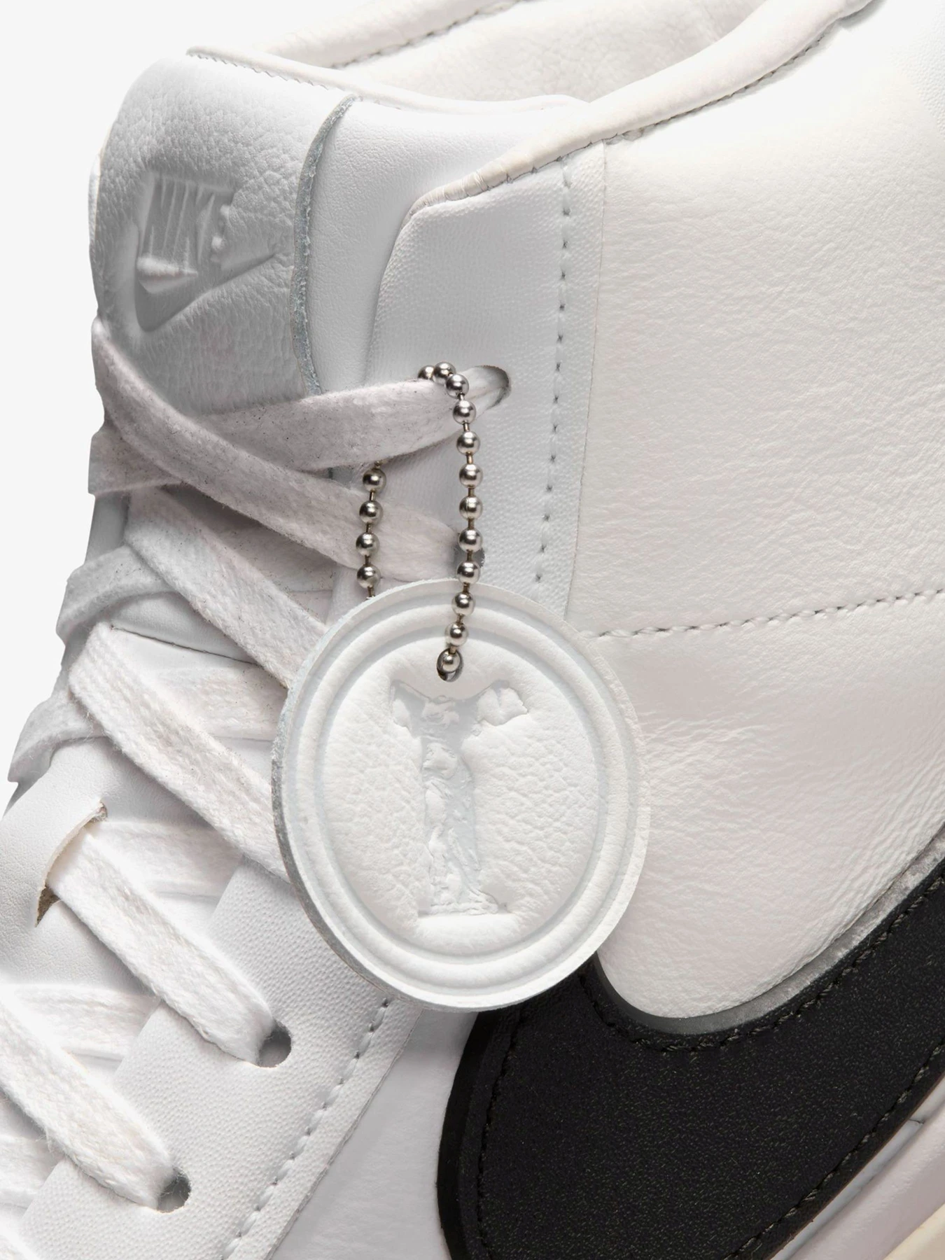 Кеды NIKE модель DX5800.100 Кеды NIKE модель DX5800.100 Фото