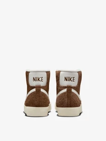 Кеди NIKE Nike Blazer Mid '77 Vintage модель DV7006.200 Фото