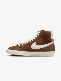 Кеди NIKE Nike Blazer Mid '77 Vintage модель DV7006.200 Фото