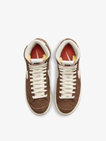 Кеди NIKE Nike Blazer Mid '77 Vintage модель DV7006.200 Фото