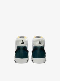 Кеды NIKE модель FB8889.100 Фото