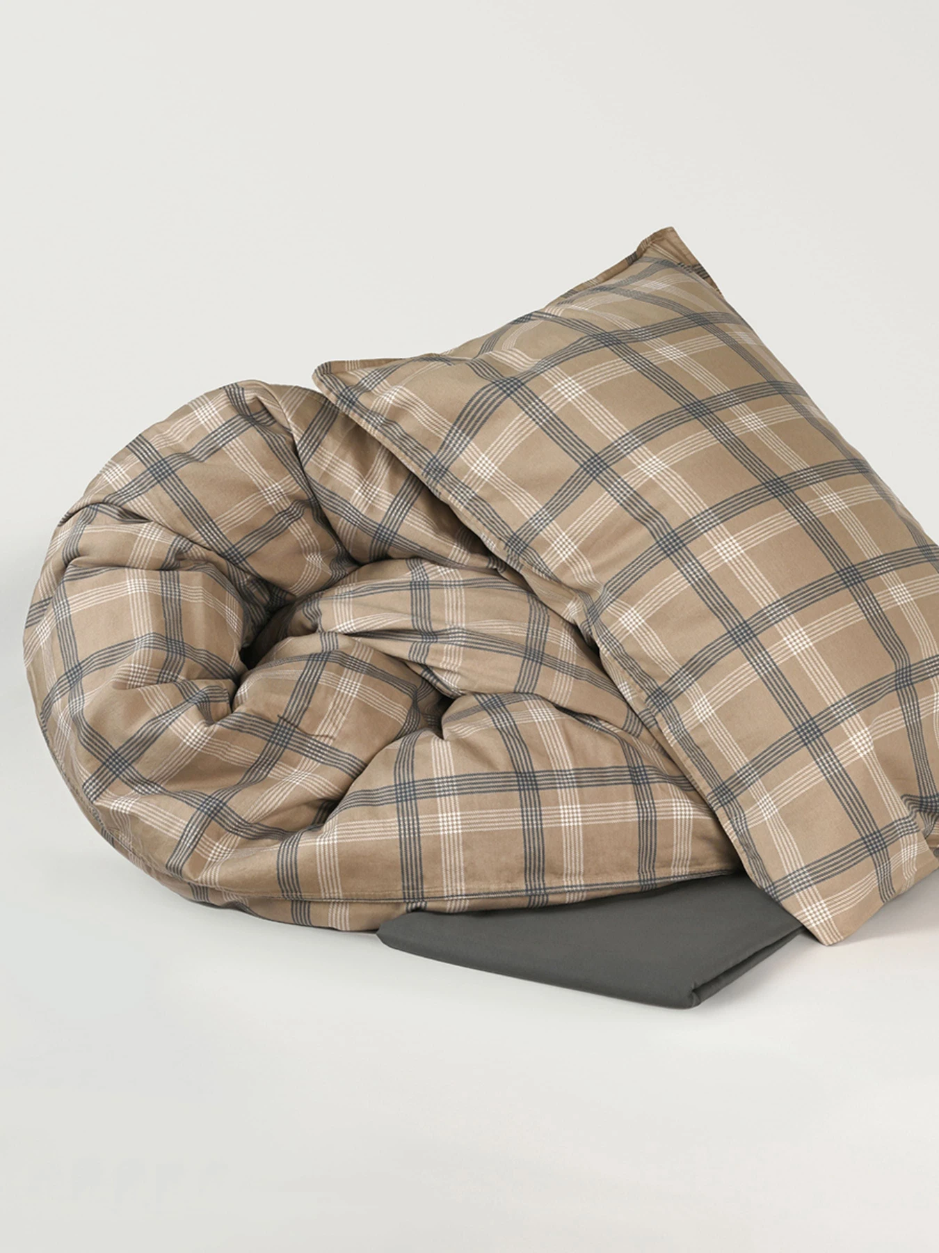 Пододеяльник "Тартан" из натурального вареного сатина MBM HOME модель BL-DC-07/08 GRAY/BEIGE Пододеяльник "Тартан" из натурального вареного сатина MBM HOME модель BL-DC-07/08 GRAY/BEIGE Фото