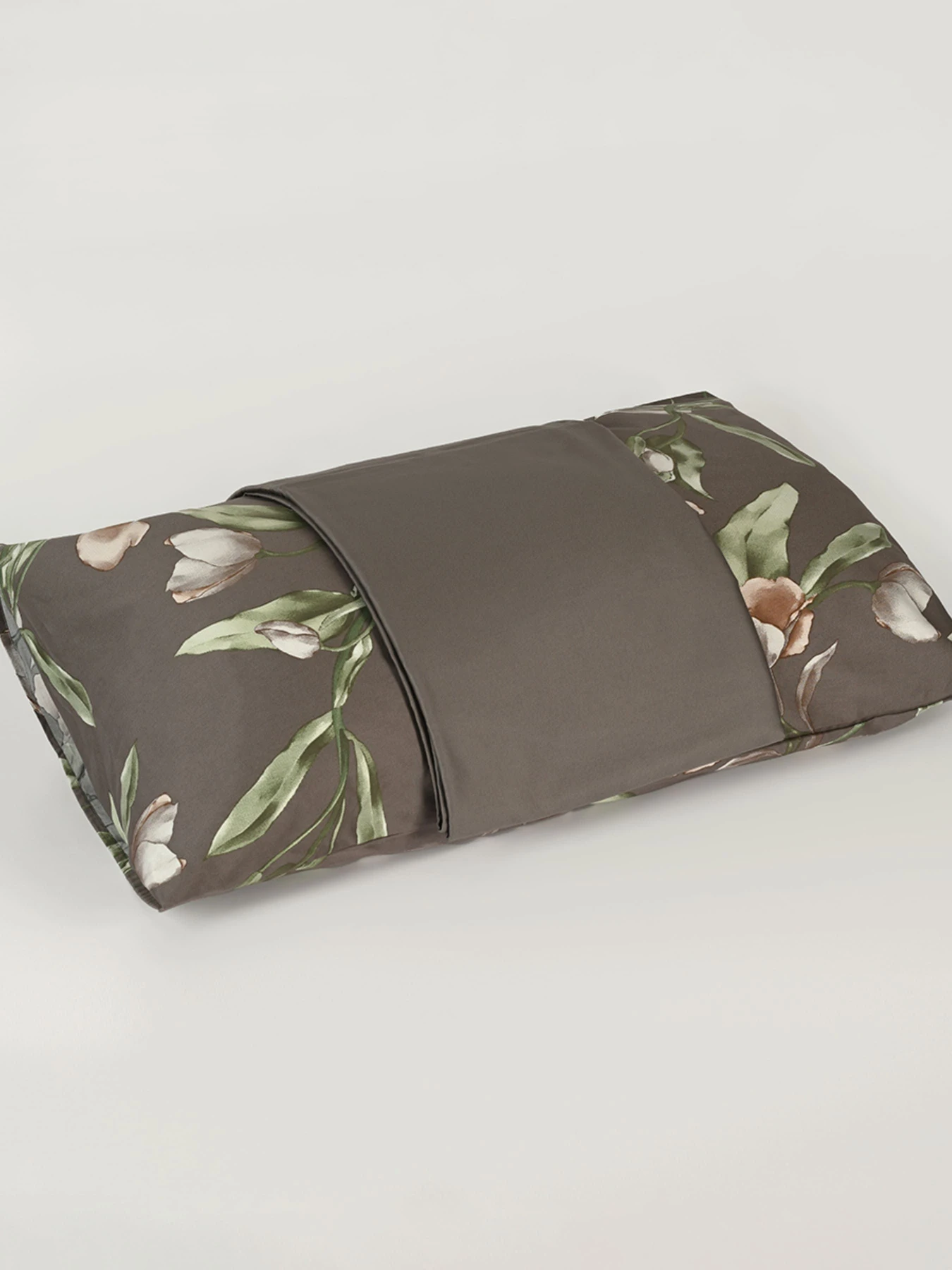 Простынь "Весенний цвет" из натурального сатина MBM HOME модель BL-FS-05/06 GRAY Простынь "Весенний цвет" из натурального сатина MBM HOME модель BL-FS-05/06 GRAY Фото