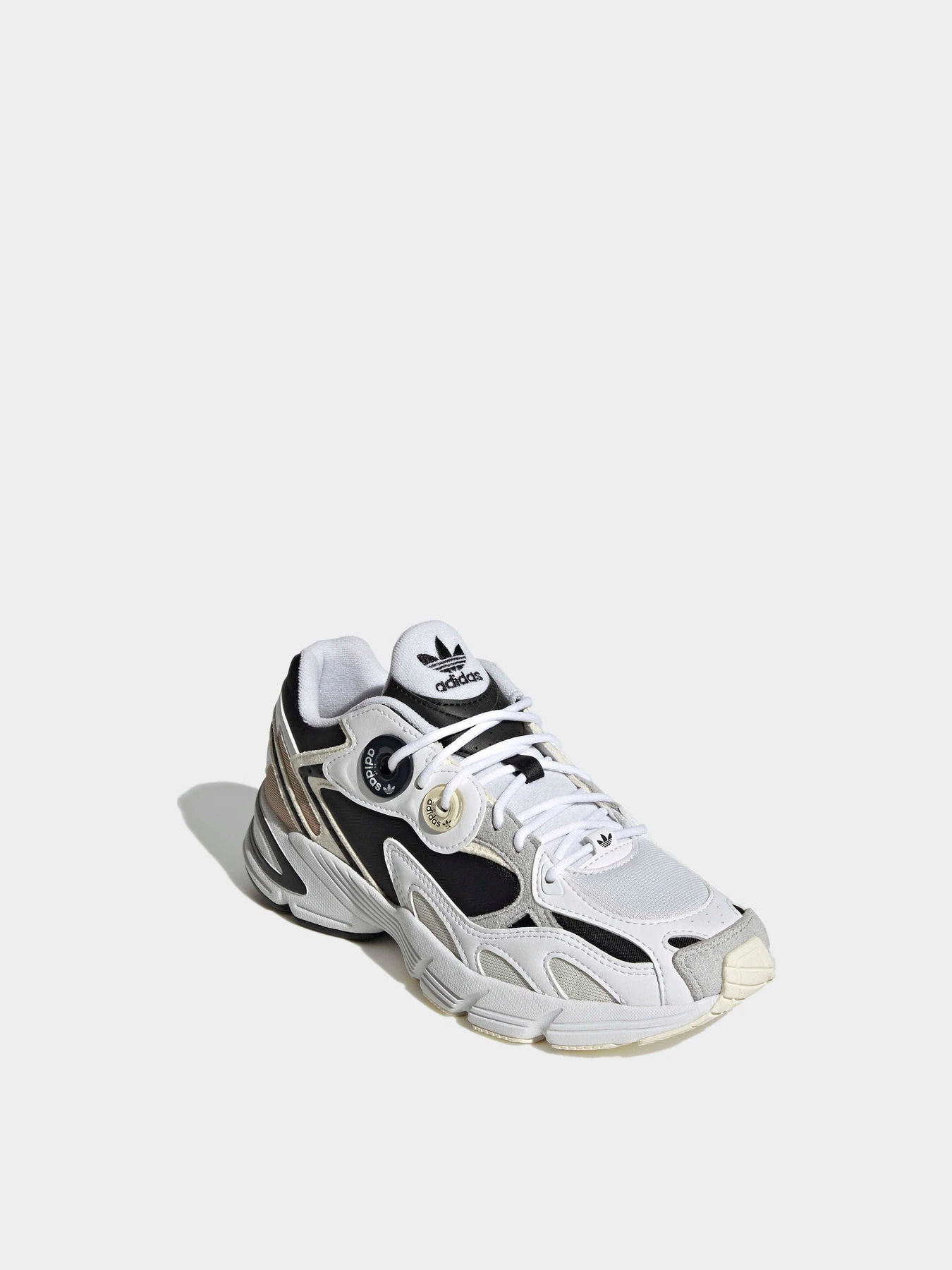 Кроссовки Adidas Astir модель GY9549 Кроссовки Adidas Astir модель GY9549 Фото