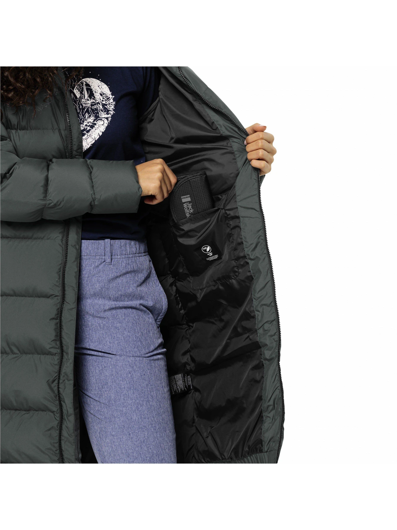 Куртки и дубленки Jack Wolfskin Frozen Palace Coat модель 1204133_4136 Куртки и дубленки Jack Wolfskin Frozen Palace Coat модель 1204133_4136 Фото