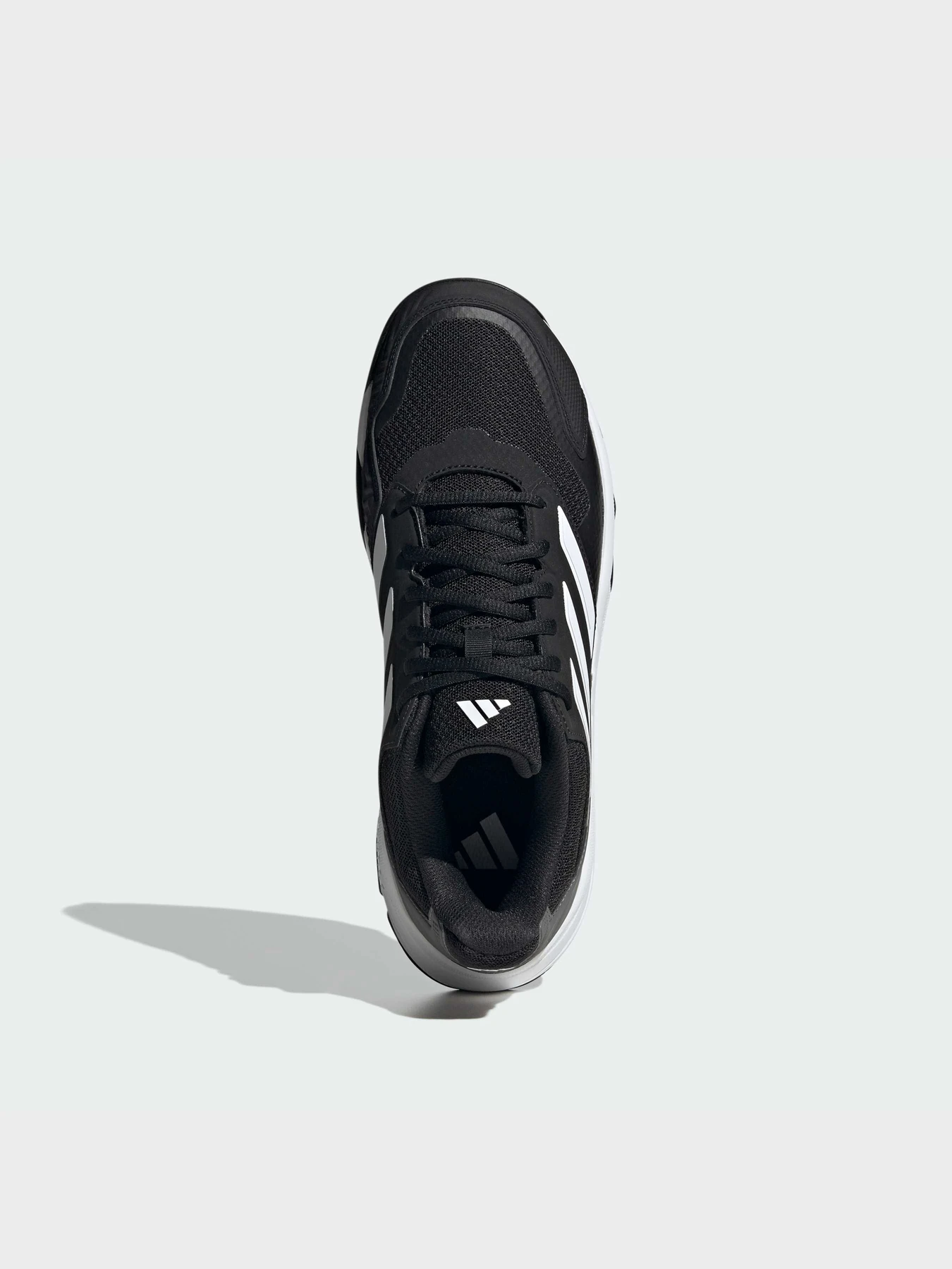 Кроссовки Adidas модель IF0458 Кроссовки Adidas модель IF0458 Фото