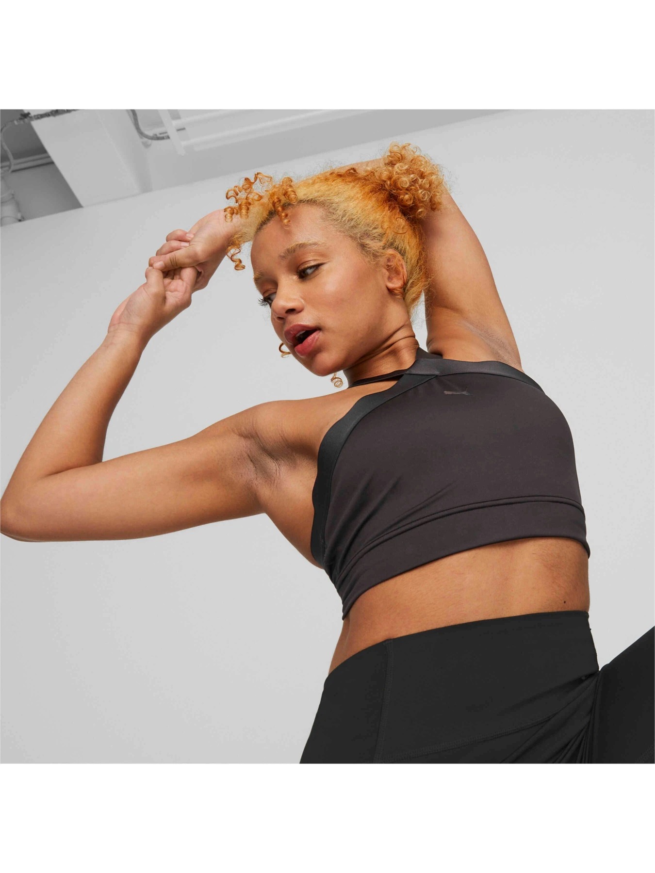 Футболки и поло PUMA Flawless Sculpt Longline Bra модель 523140 Футболки и поло PUMA Flawless Sculpt Longline Bra модель 523140 Фото