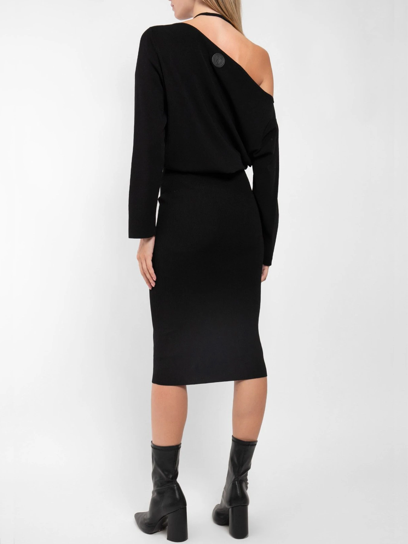 Сукні Moschino модель 242K2J049287010555 Фото