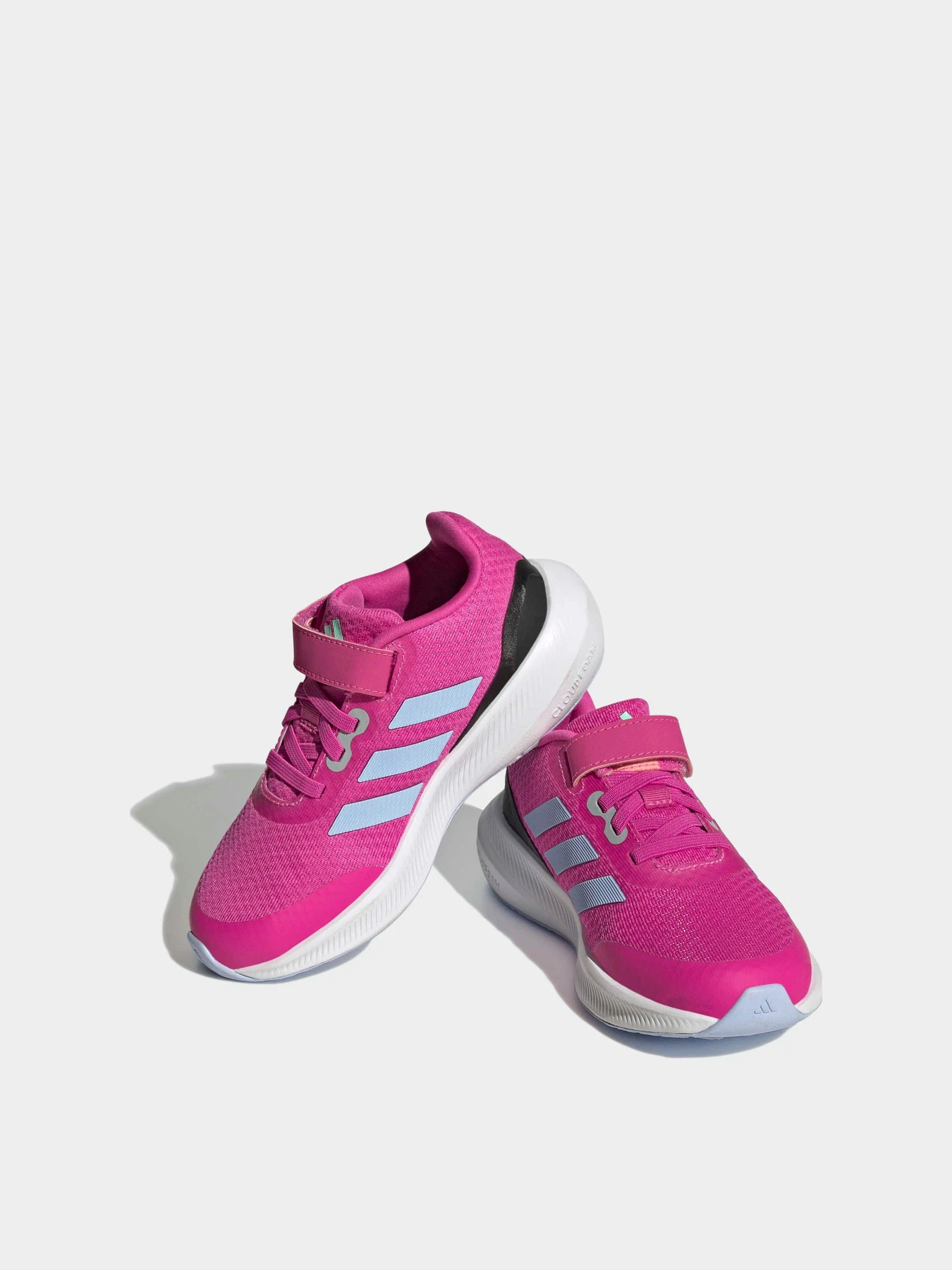 Кроссовки Adidas модель HP5874 Кроссовки Adidas модель HP5874 Фото