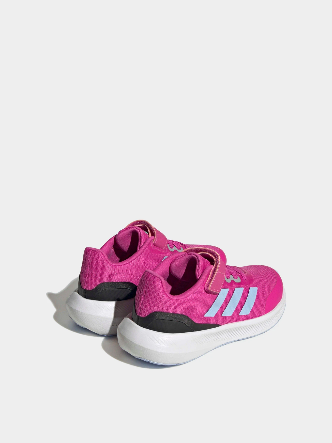 Кроссовки Adidas модель HP5874 Кроссовки Adidas модель HP5874 Фото