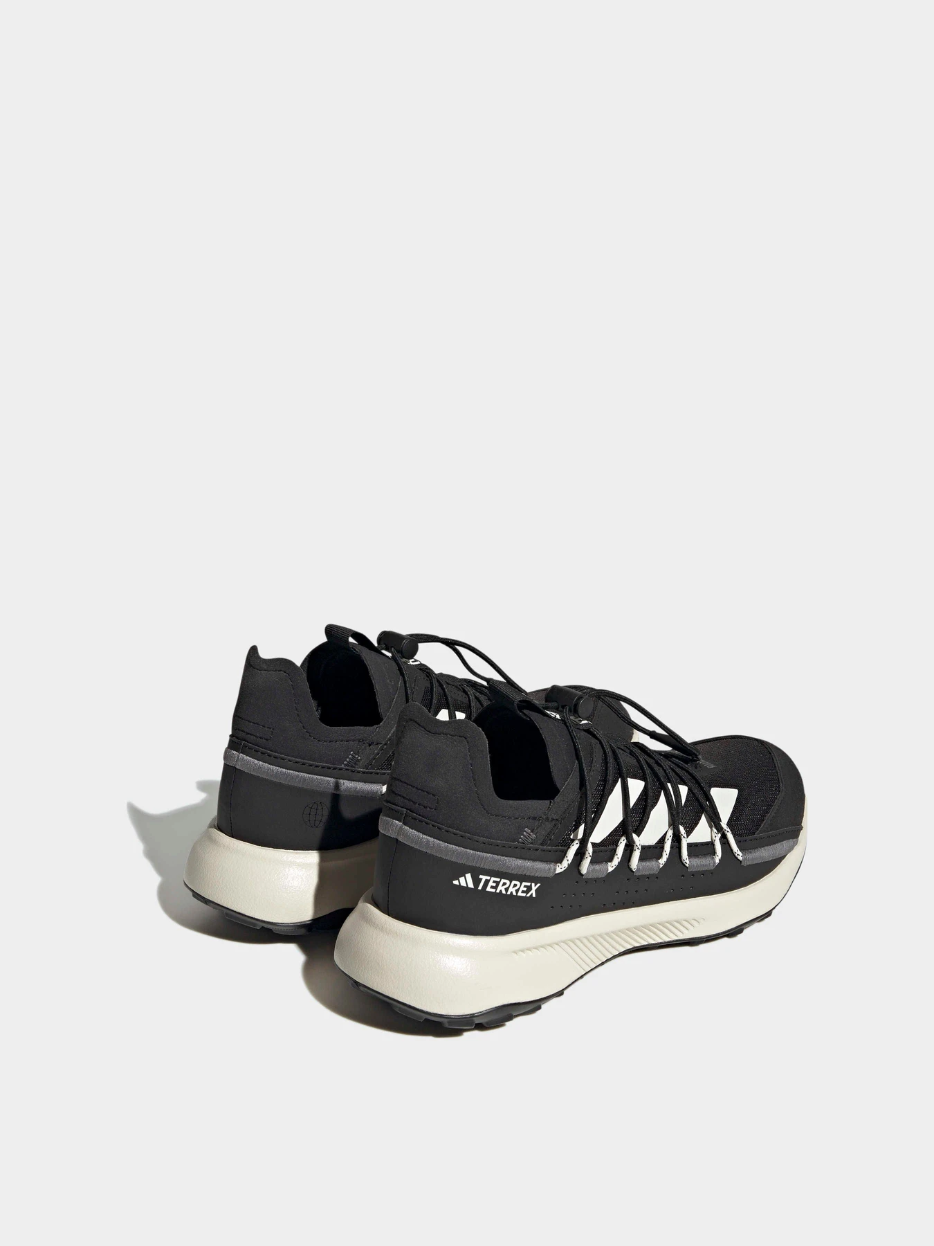 Кроссовки Adidas модель HQ0941 Кроссовки Adidas модель HQ0941 Фото