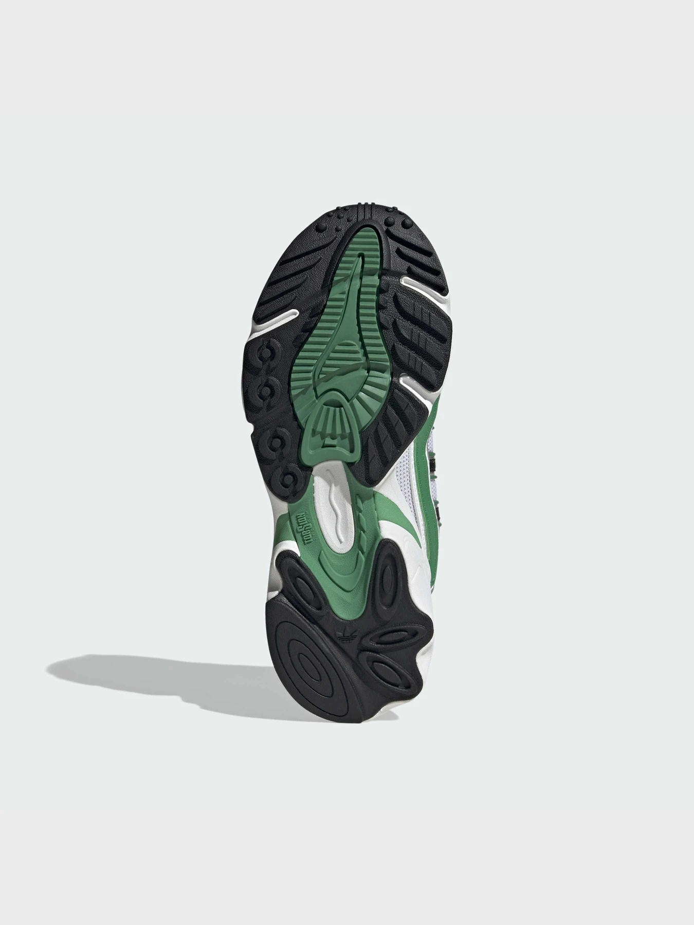 Кроссовки Adidas Ozweego модель IG6075 Кроссовки Adidas Ozweego модель IG6075 Фото