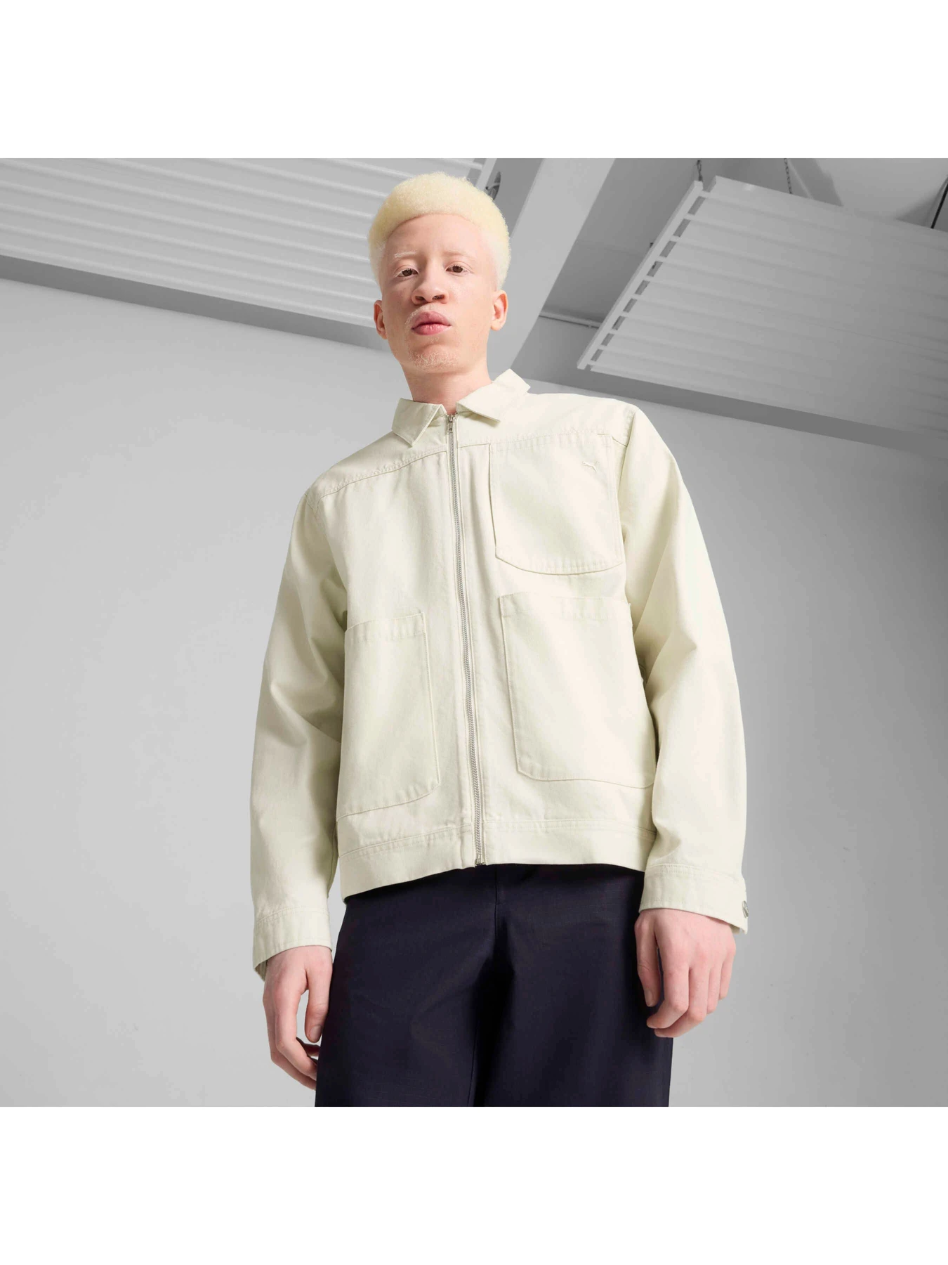 Куртки и дубленки PUMA Mmq Zip Overshirt модель 626633 Фото