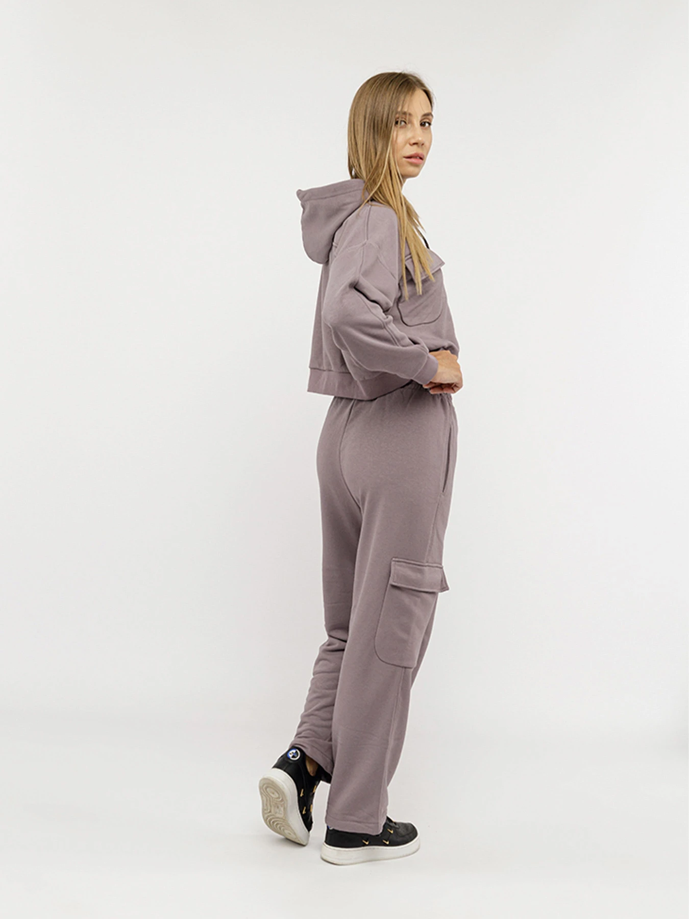 Костюмы YUKI модель ЦБ-00225951 Костюмы YUKI модель ЦБ-00225951 Фото