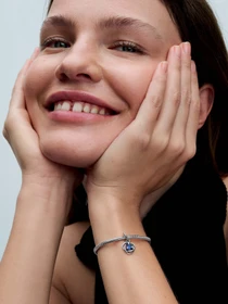 Класичні PANDORA Moments модель 793125C09 Фото