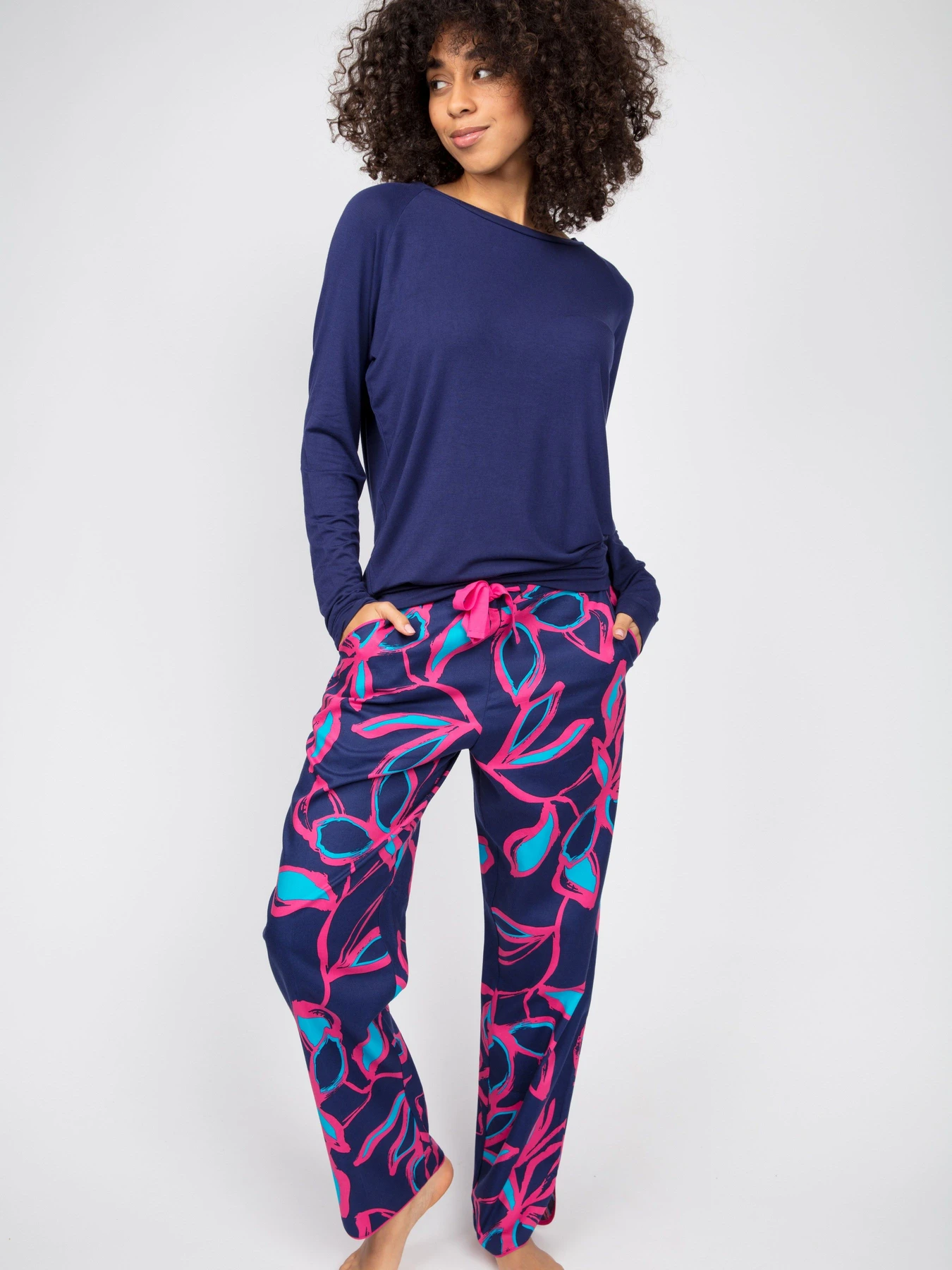 Одежда для дома и сна CYBERJAMMIES Charlotte модель 4871-4966 Одежда для дома и сна CYBERJAMMIES Charlotte модель 4871-4966 Фото