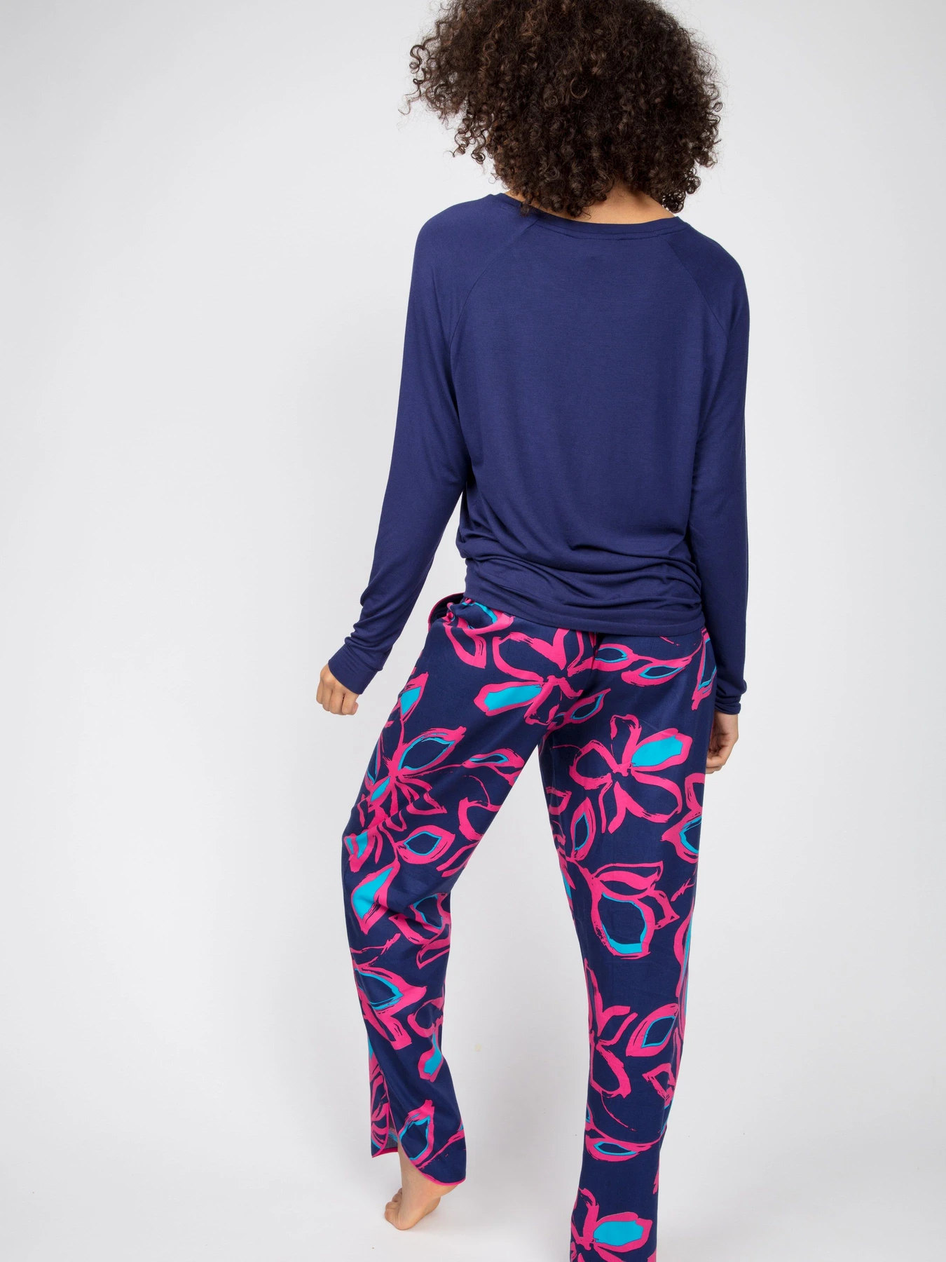 Одежда для дома и сна CYBERJAMMIES Charlotte модель 4871-4966 Одежда для дома и сна CYBERJAMMIES Charlotte модель 4871-4966 Фото