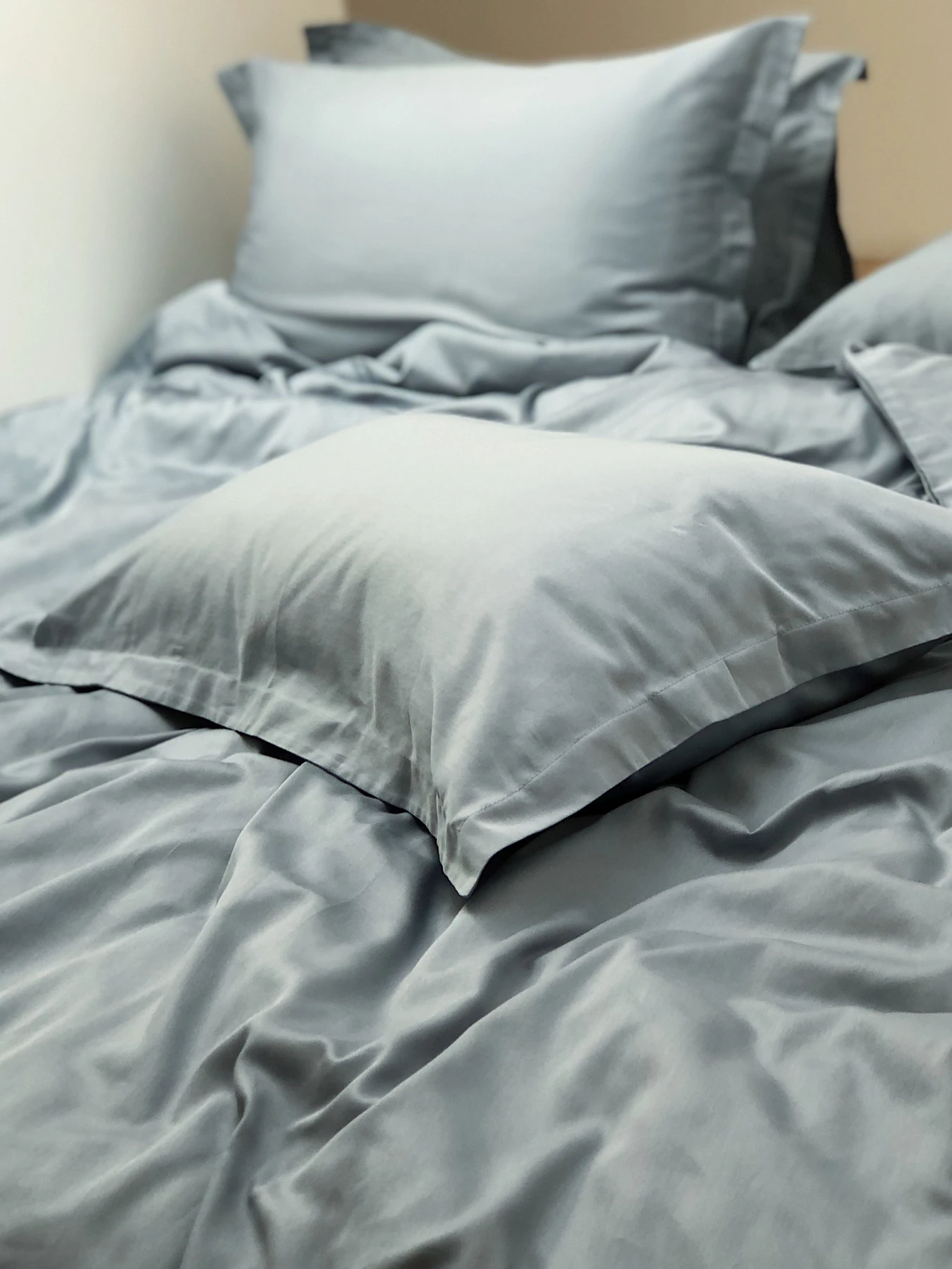 Простирадло на резинці сіро-блакитне Cozy модель 8008973 Простирадло на резинці сіро-блакитне Cozy модель 8008973 Фото