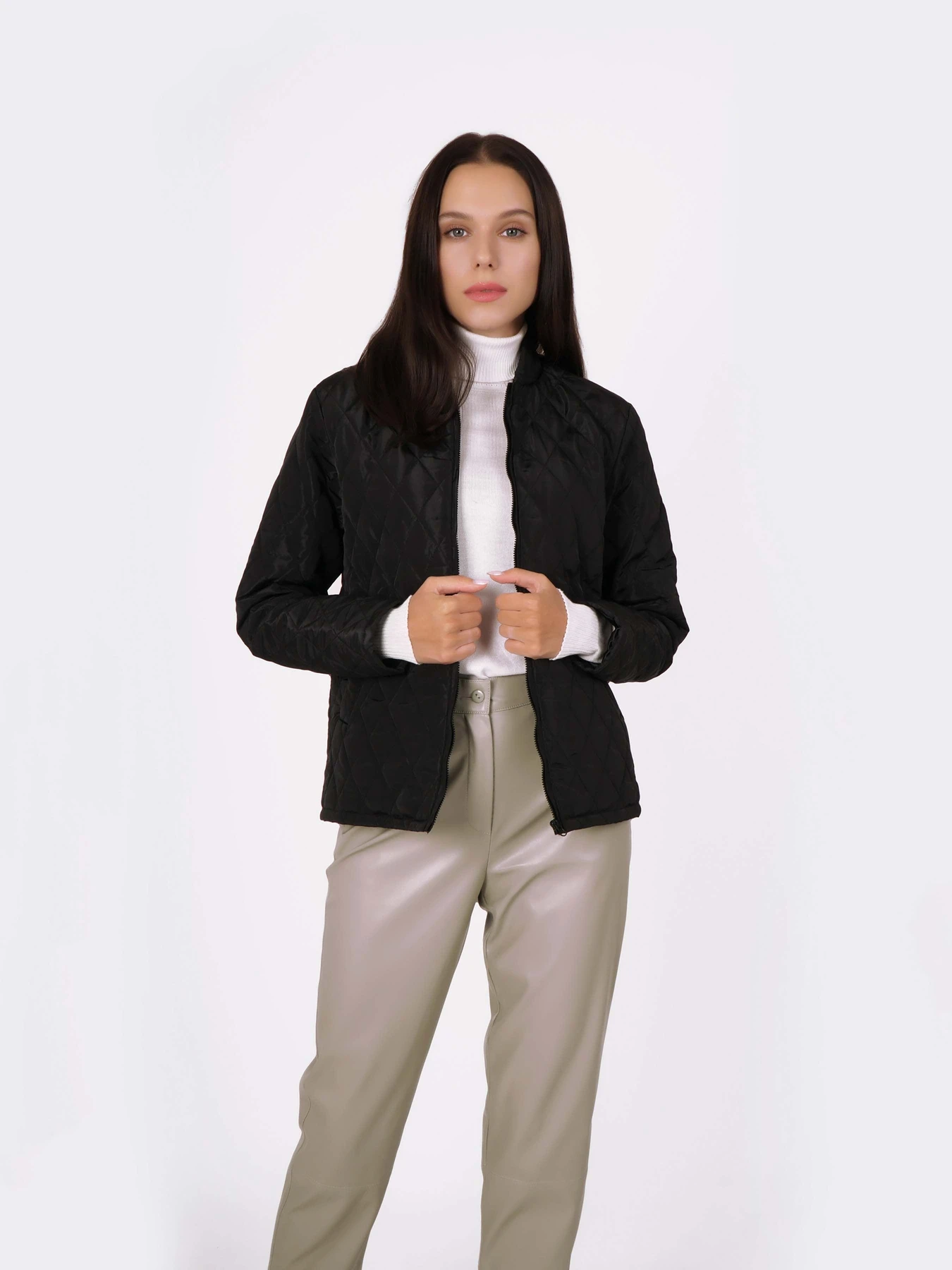 Куртки и дубленки Lesia модель Asteia03BlackWJCKTLS Фото