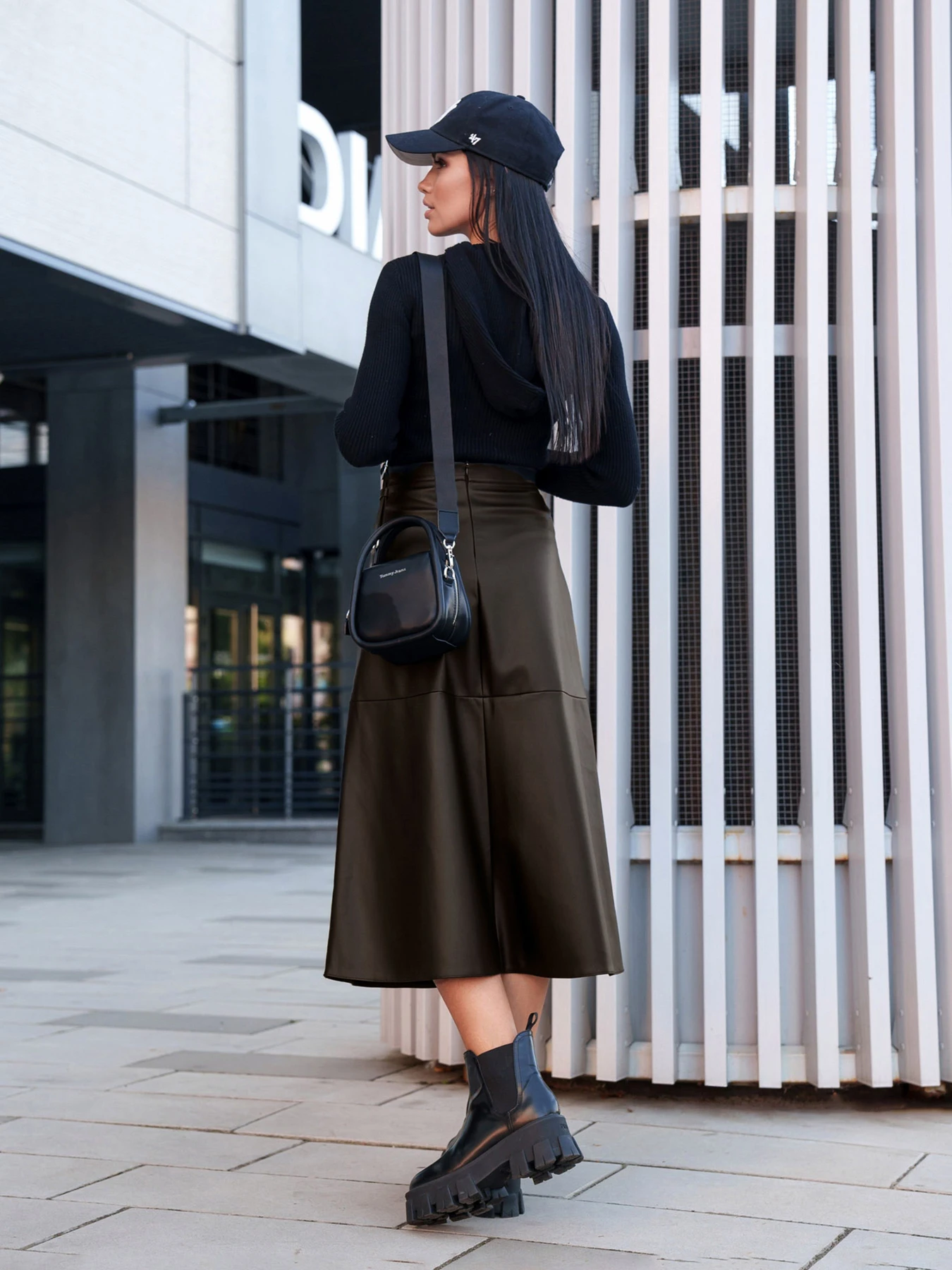 Юбки Jadone Fashion модель Spidnica_Arna_chok Фото