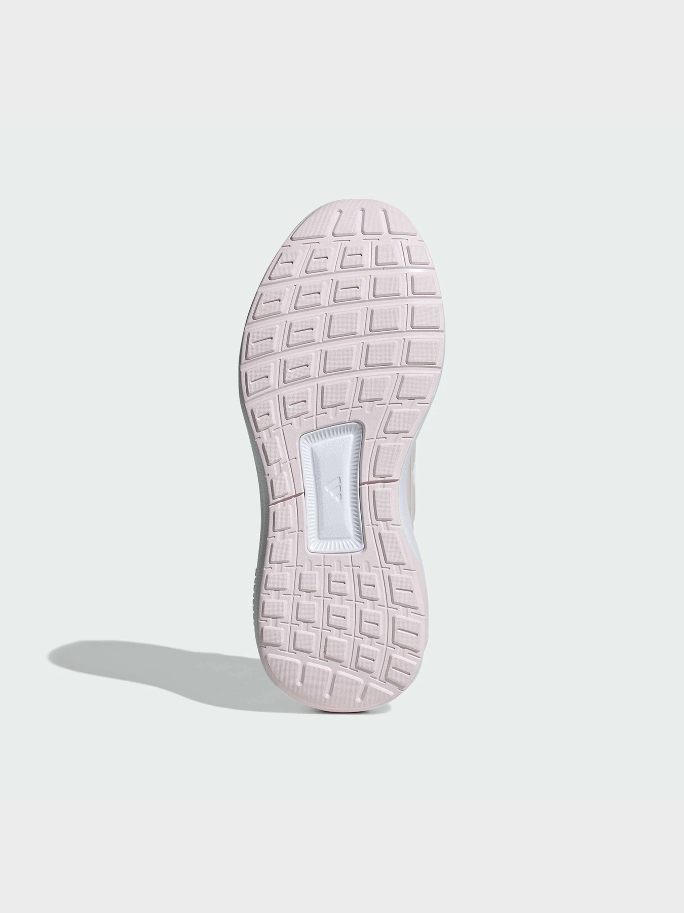 Кроссовки Adidas модель IH0326 Кроссовки Adidas модель IH0326 Фото