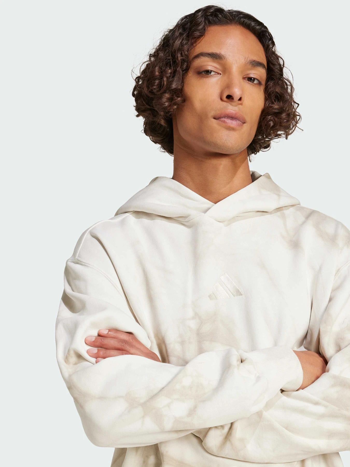 Худи и свитшоты Adidas модель IY6595 Фото
