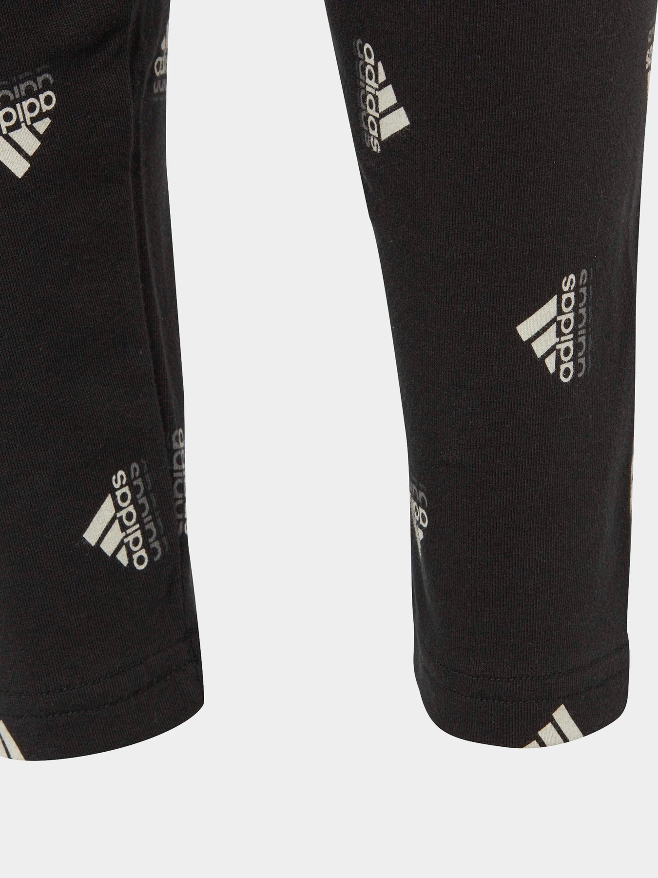 Брюки Adidas модель IB8916 Брюки Adidas модель IB8916 Фото