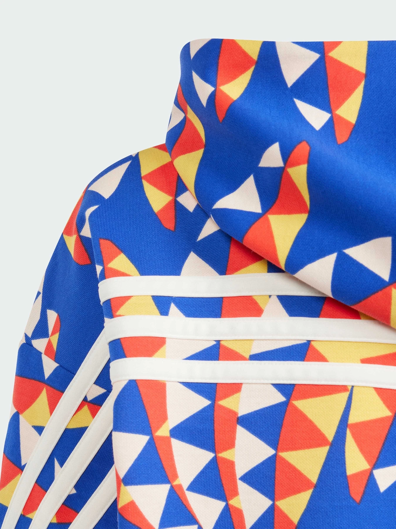 Худи и свитшоты Adidas модель IP1840 Фото