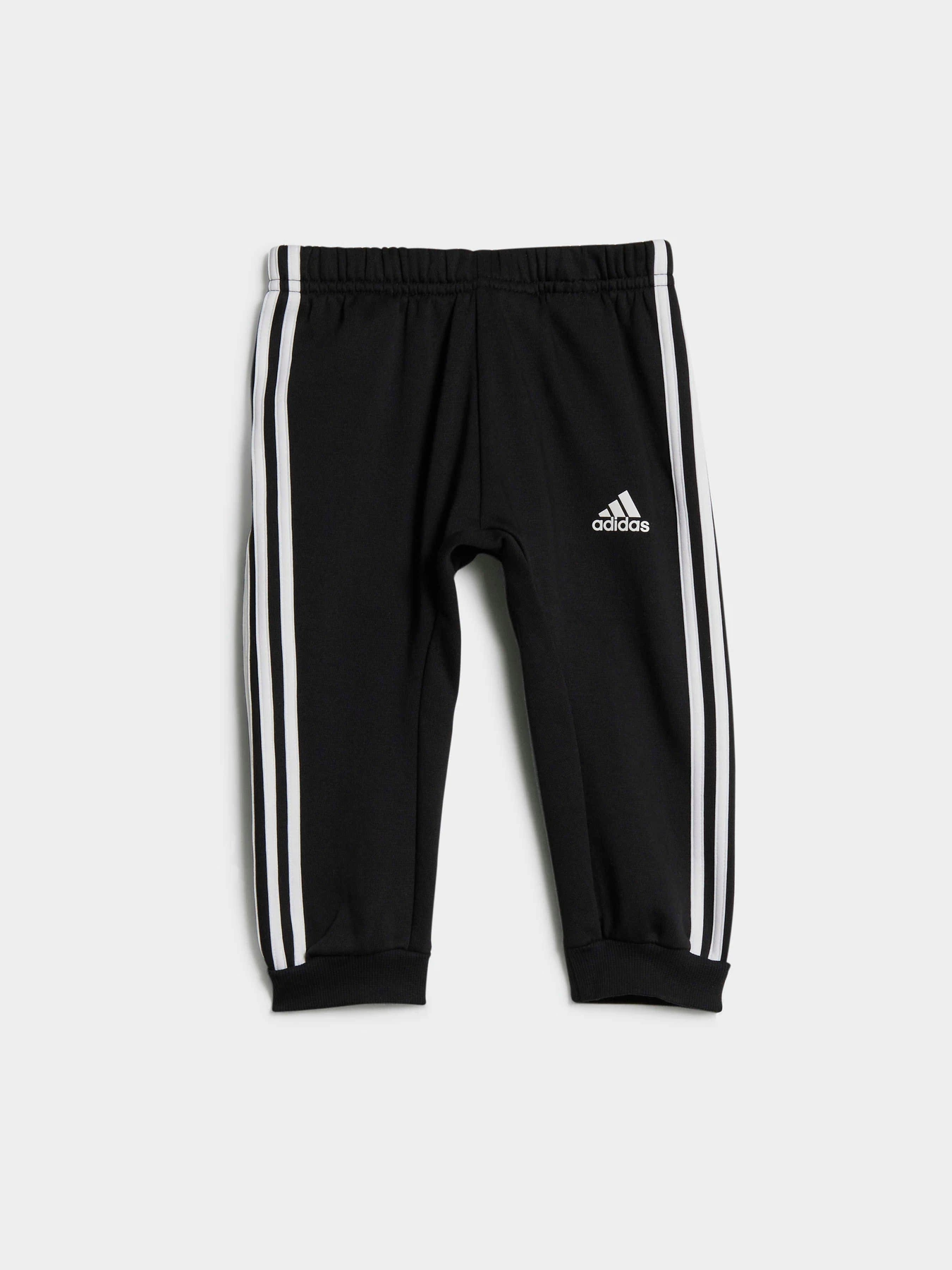 Костюмы Adidas модель HM8944 Костюмы Adidas модель HM8944 Фото